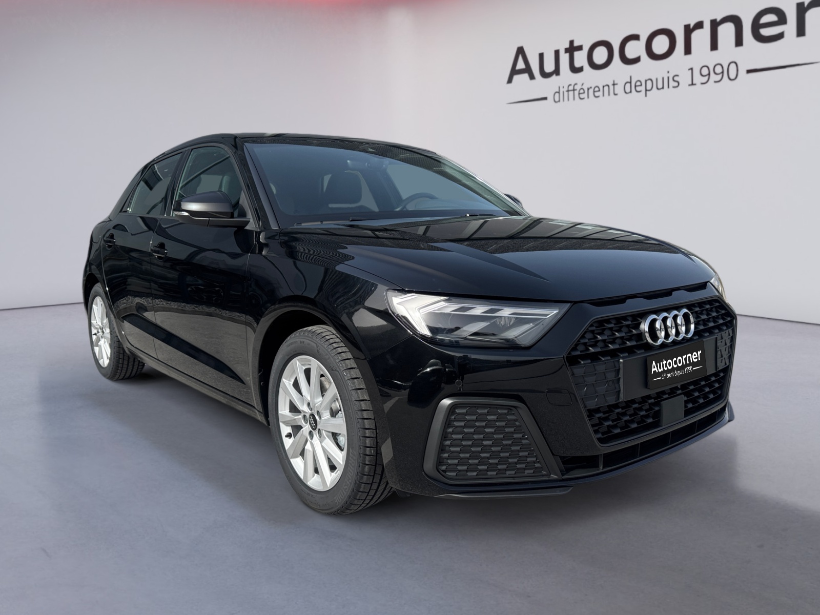 AUDI A1 Sportback 30 TFSI Attraction S-tronic-image-0