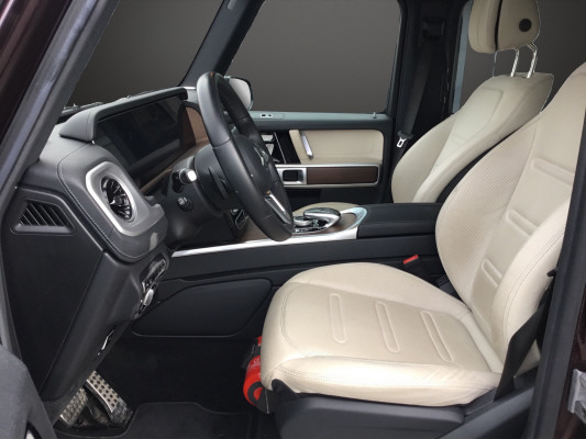 MERCEDES-BENZ G 500 AMG Line-image-6