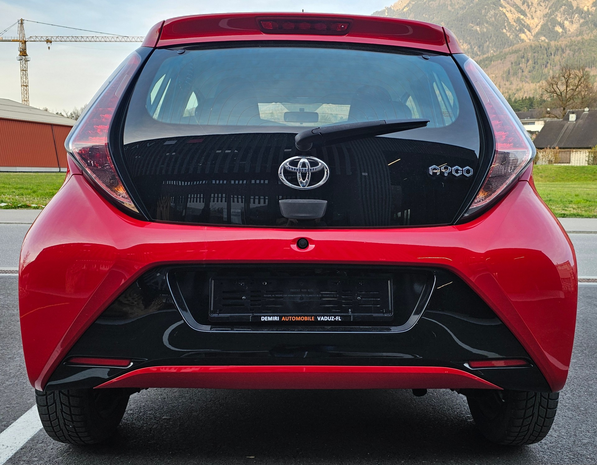 TOYOTA Aygo 1.2 VVT-i x-play-image-7