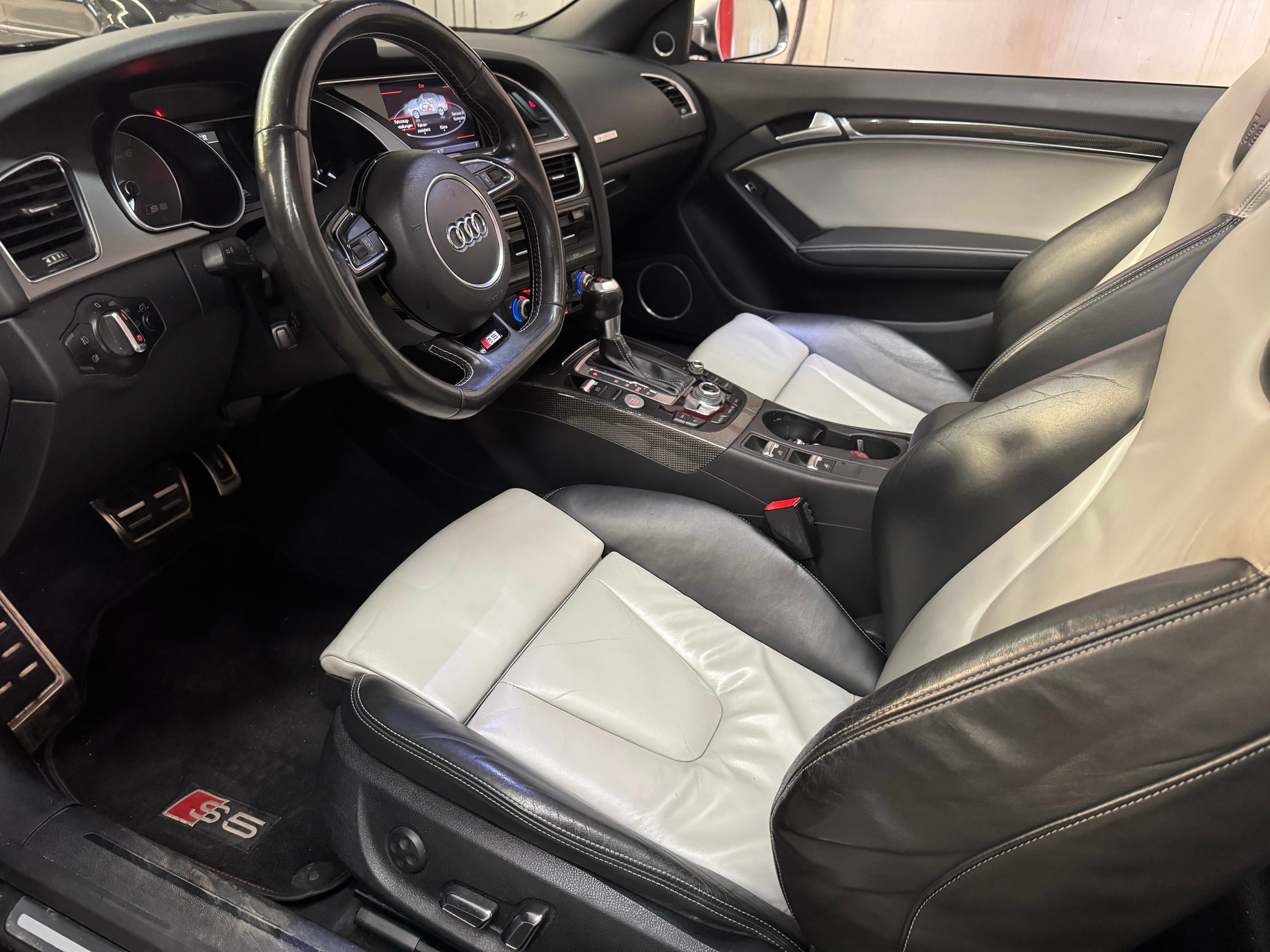AUDI S5 Cabrio 3.0 TFSI quattro S-tronic-image-4