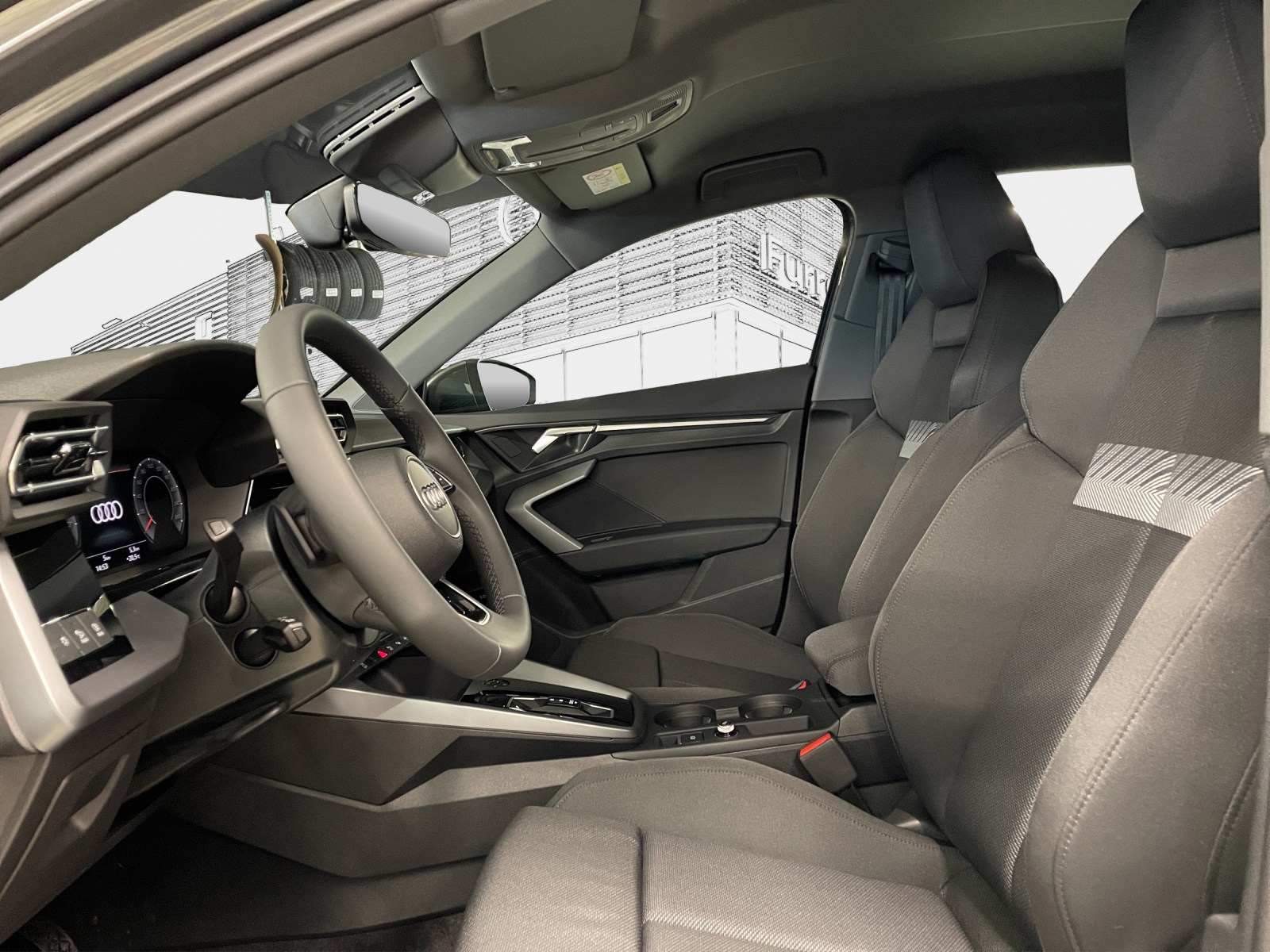 AUDI A3 Sportback TFSI 110 kW S tronic-image-9