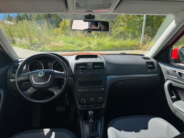 SKODA Yeti 1.8 TSI Adventure-I 4x4 DSG-image-9