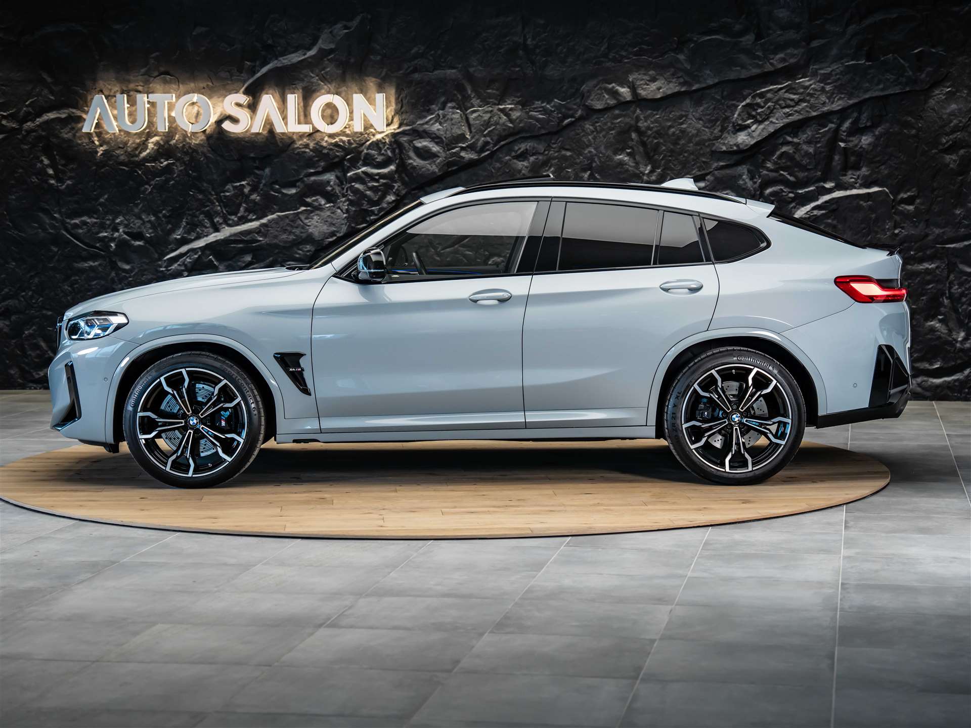 BMW X4M xDrive M Competition Steptronic *Panorama*Sitzlüftung*Head-UP*-image-1