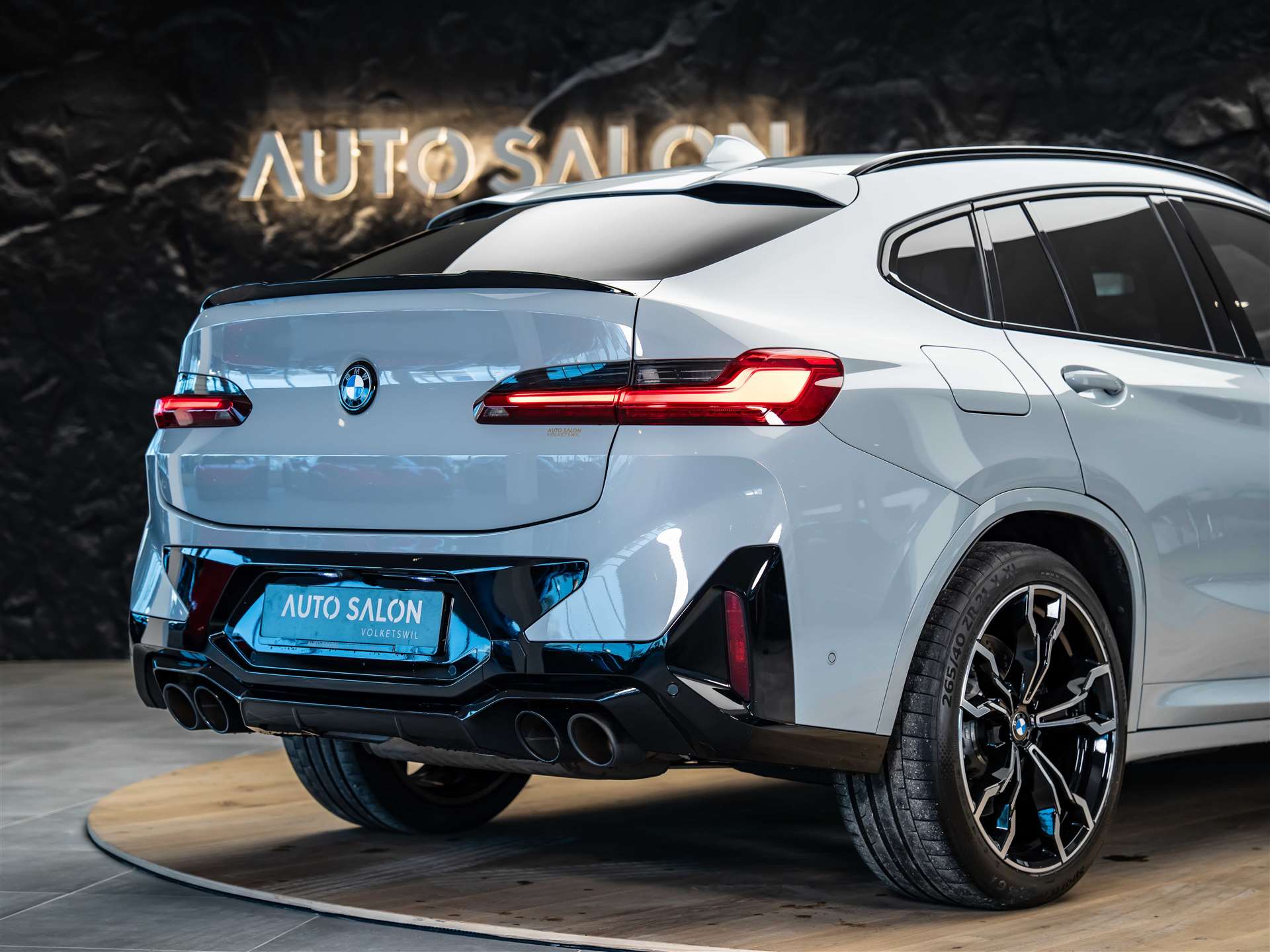 BMW X4M xDrive M Competition Steptronic *Panorama*Sitzlüftung*Head-UP*-image-19