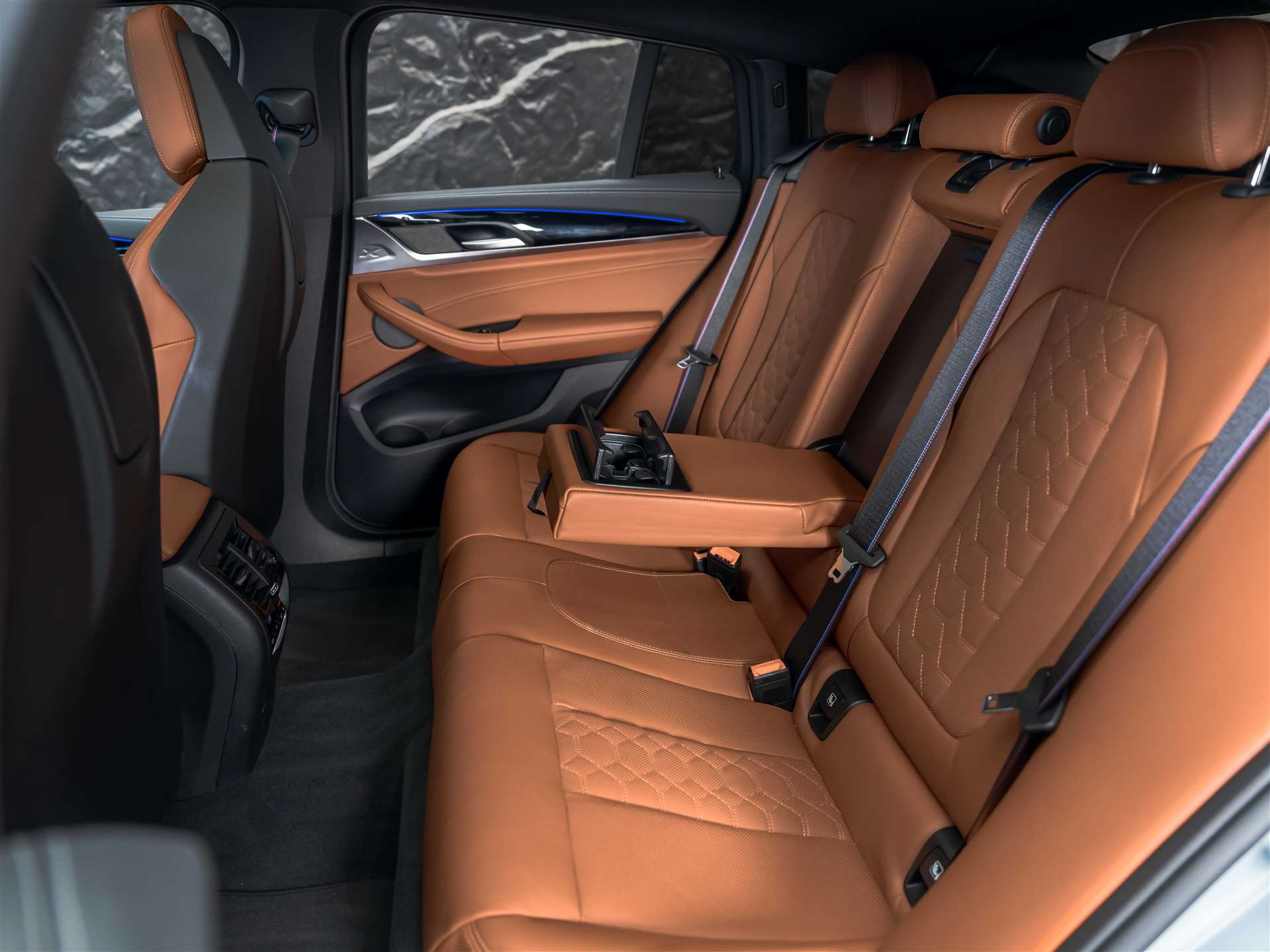 BMW X4M xDrive M Competition Steptronic *Panorama*Sitzlüftung*Head-UP*-image-15