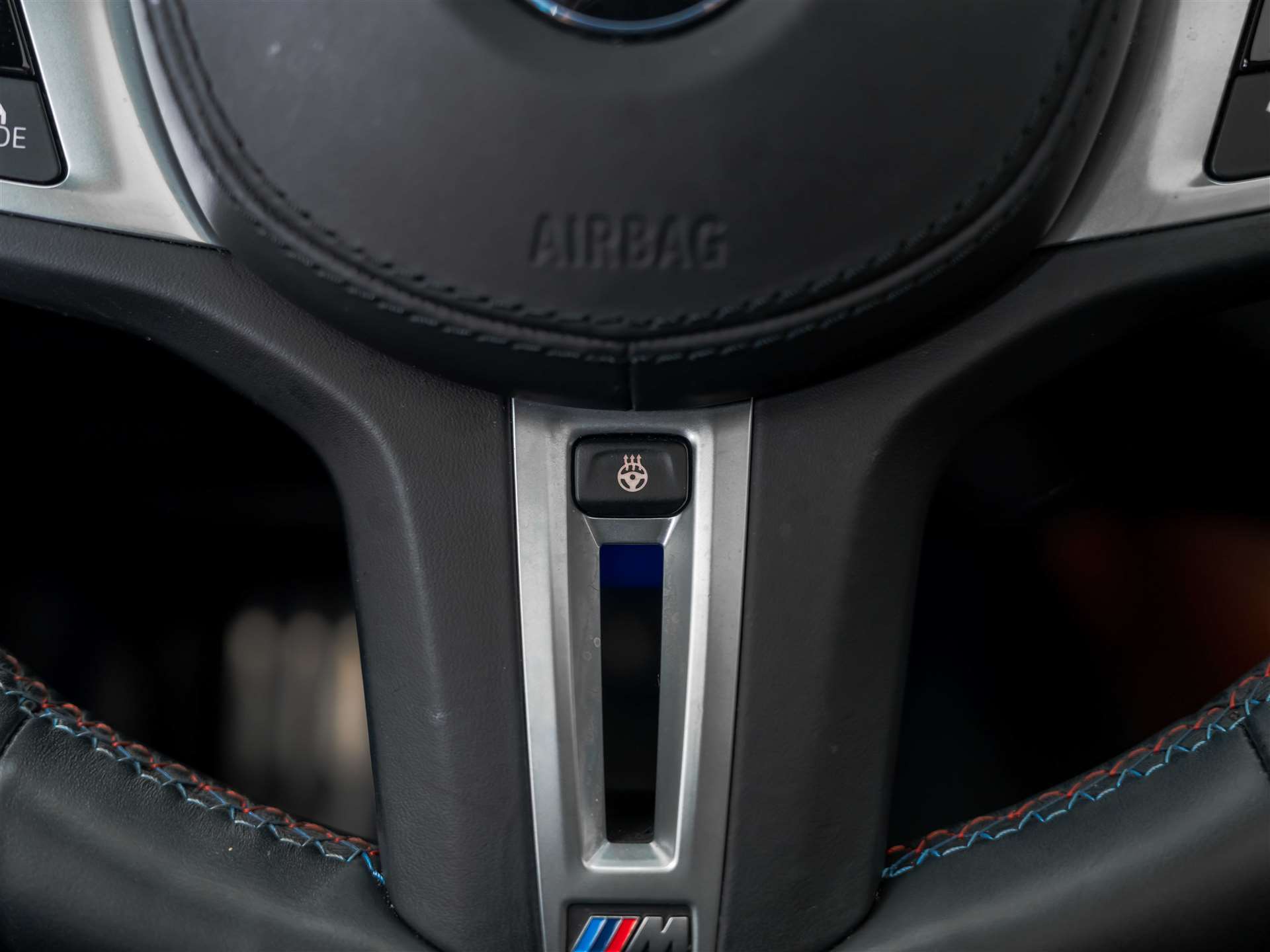 BMW X4M xDrive M Competition Steptronic *Panorama*Sitzlüftung*Head-UP*-image-36