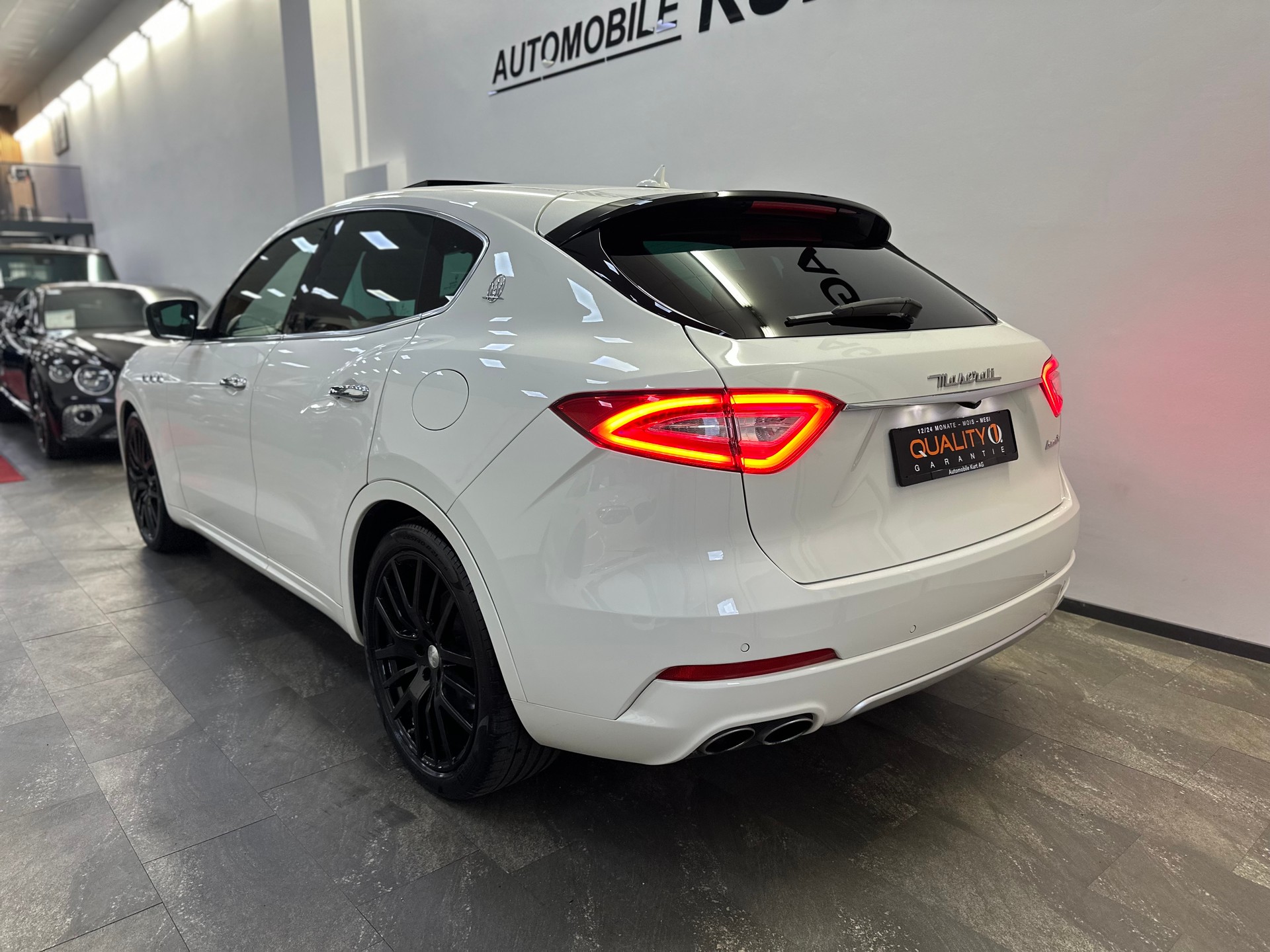 MASERATI Levante D 3.0 V6 Automatica-image-3