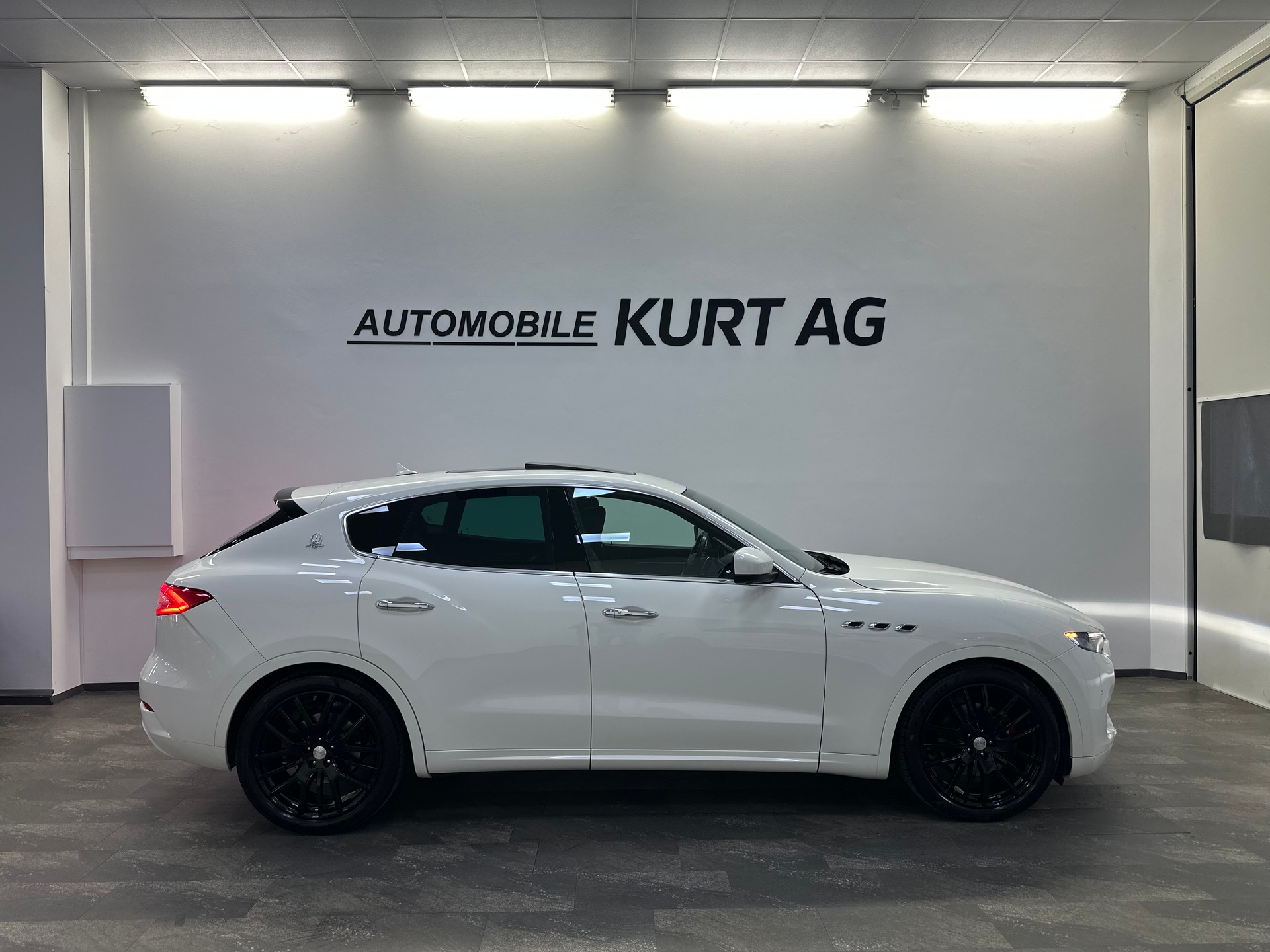 MASERATI Levante D 3.0 V6 Automatica-image-4