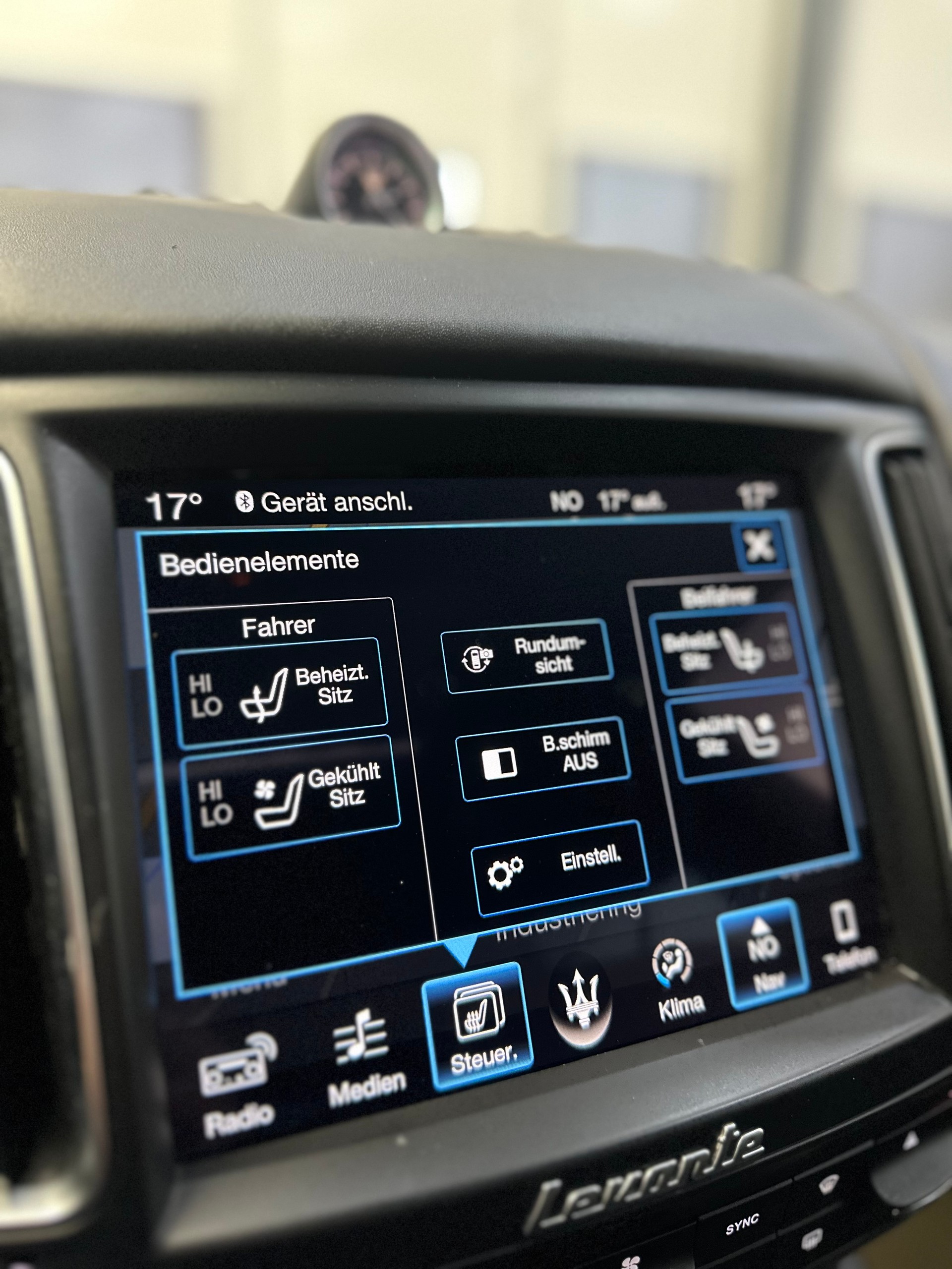 MASERATI Levante D 3.0 V6 Automatica-image-13