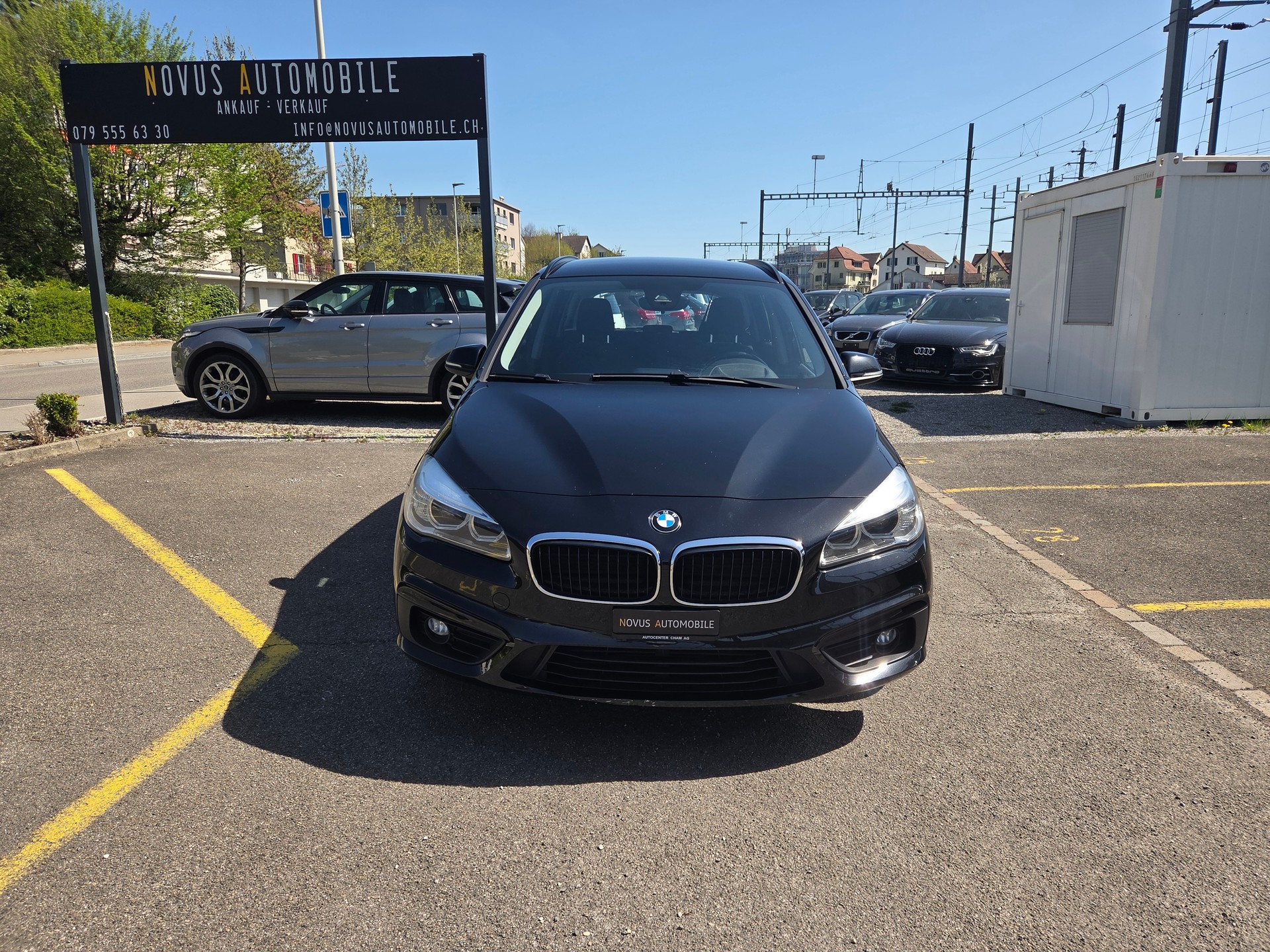 BMW 216d Gran Tourer Luxury Line-image-7