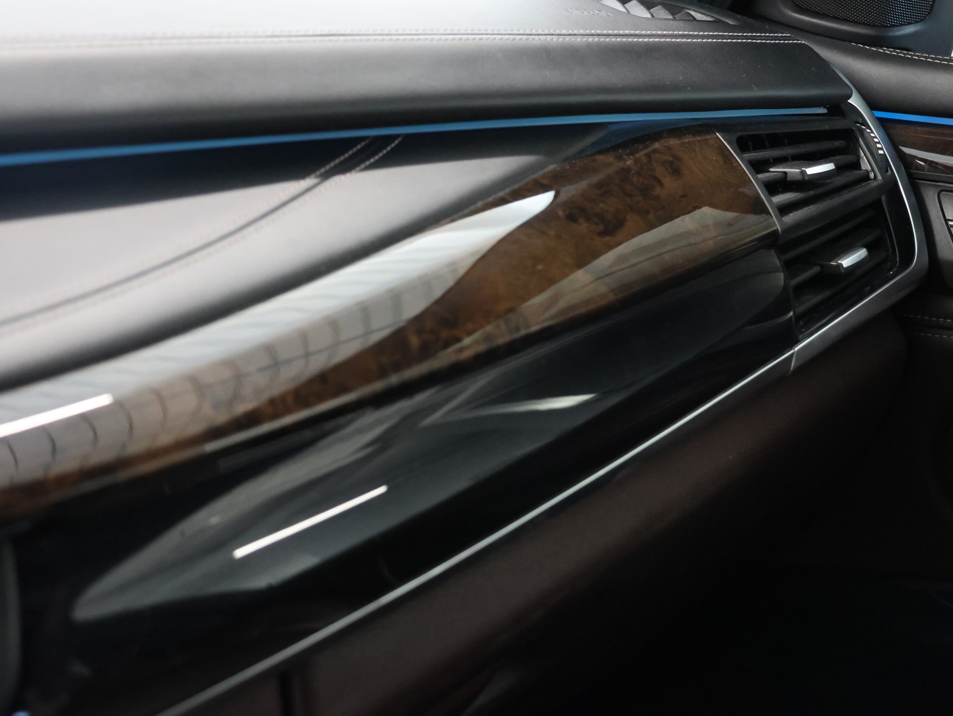BMW X5 xDrive 30d Steptronic *M-Packet* *Anhängerkupplung* *7 Plätzer*-image-25
