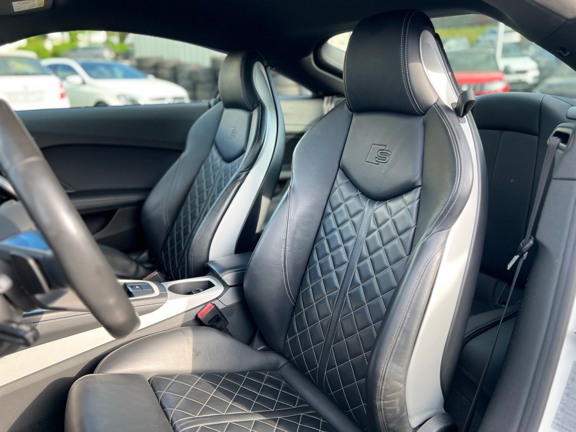 AUDI TTS Coupé 2.0 TFSI quattro S-tronic-image-14