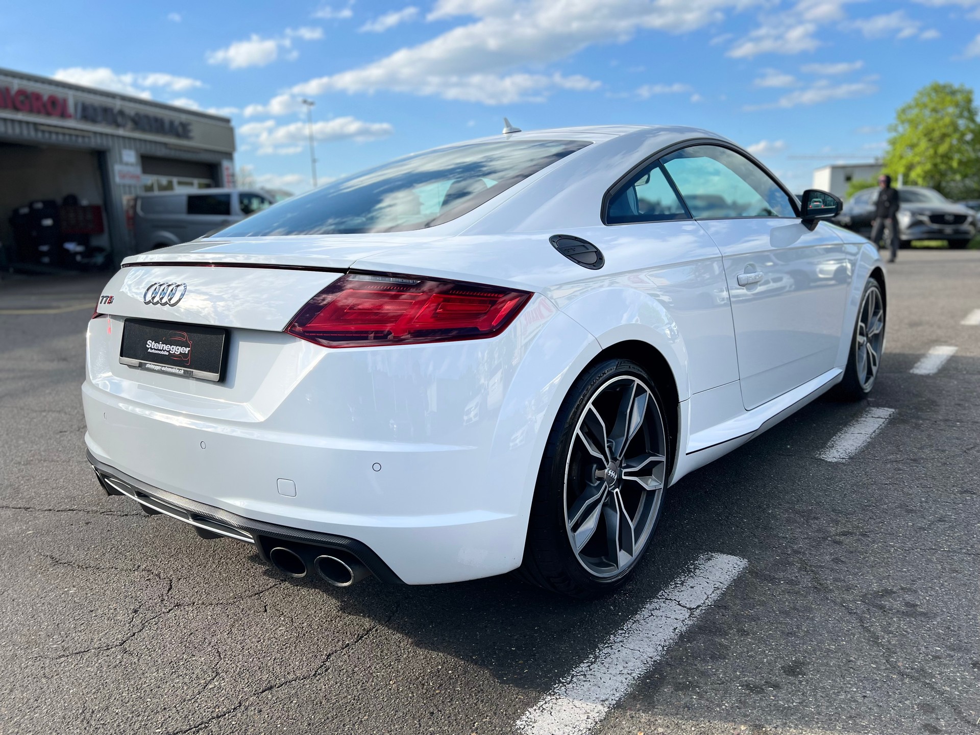 AUDI TTS Coupé 2.0 TFSI quattro S-tronic-image-10