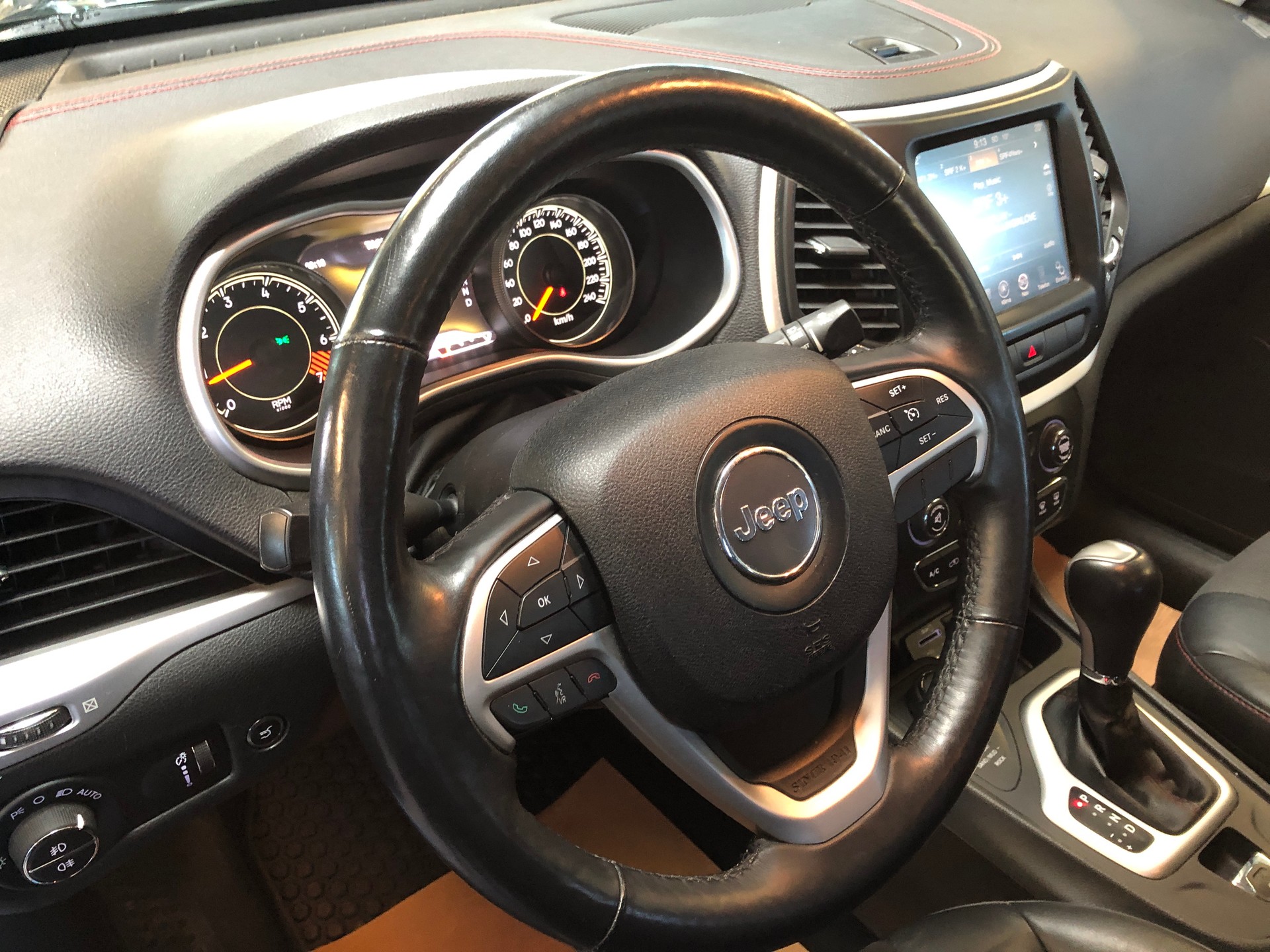 JEEP 2.4 Trailhawk AWD 9ATX-image-19