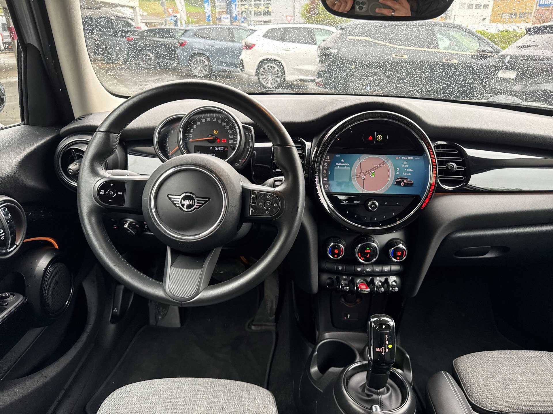 MINI Cooper Steptronic DKG-image-11