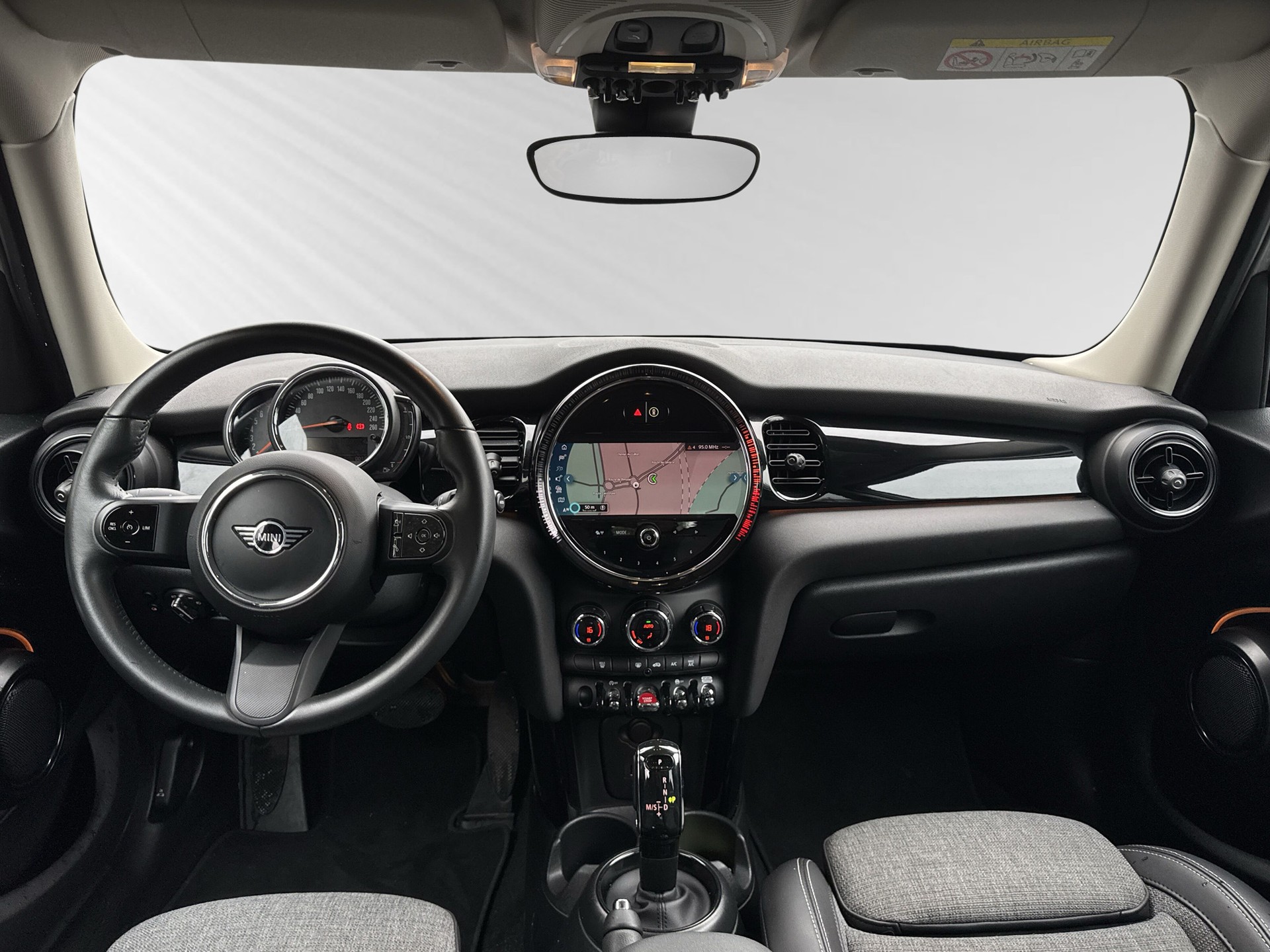 MINI Cooper Steptronic DKG-image-5