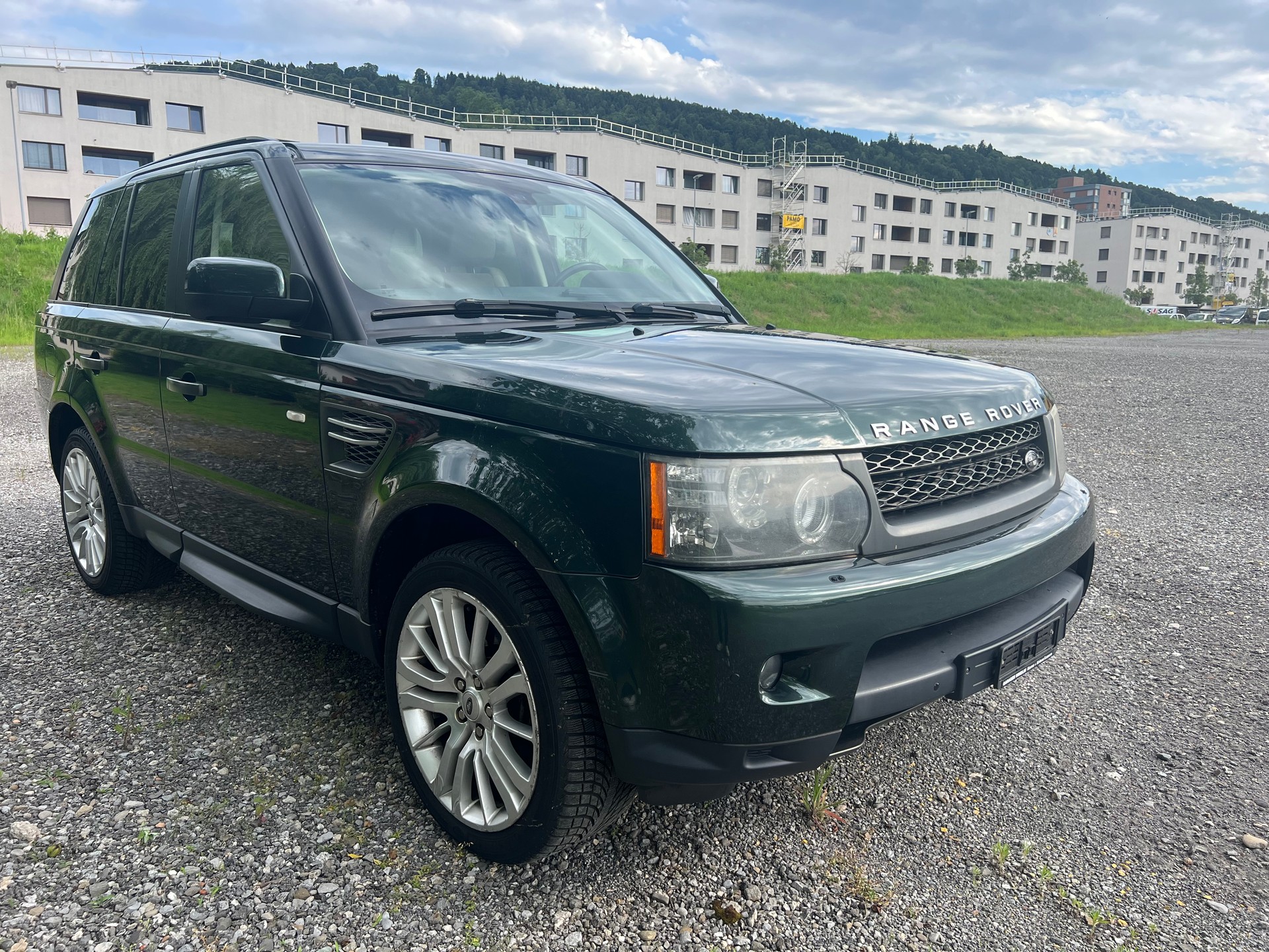 LAND ROVER Range Rover Sport 3.0 TDV6 HSE Automatic-image-5