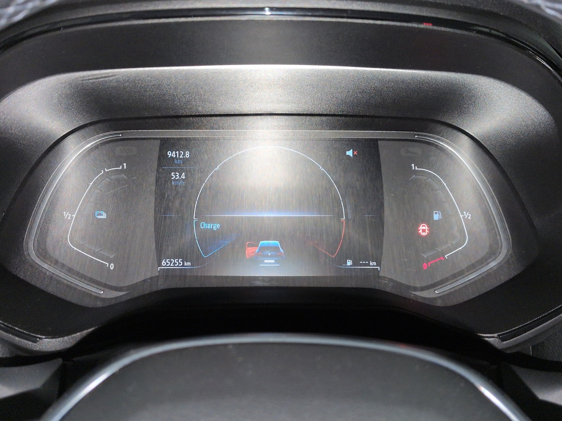 RENAULT Clio 1.6 E-Tech Intens-image-10