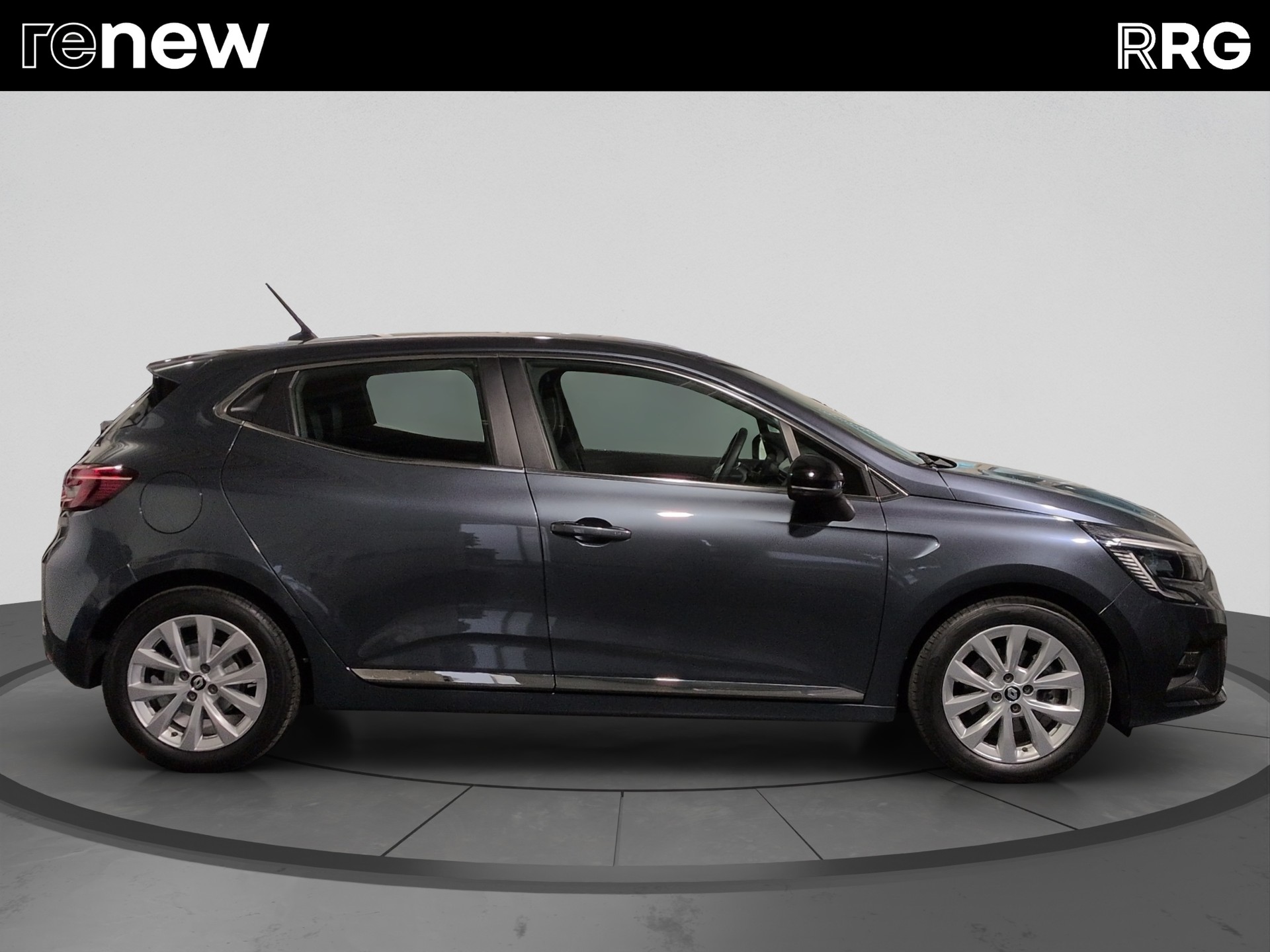 RENAULT Clio 1.6 E-Tech Intens-image-1
