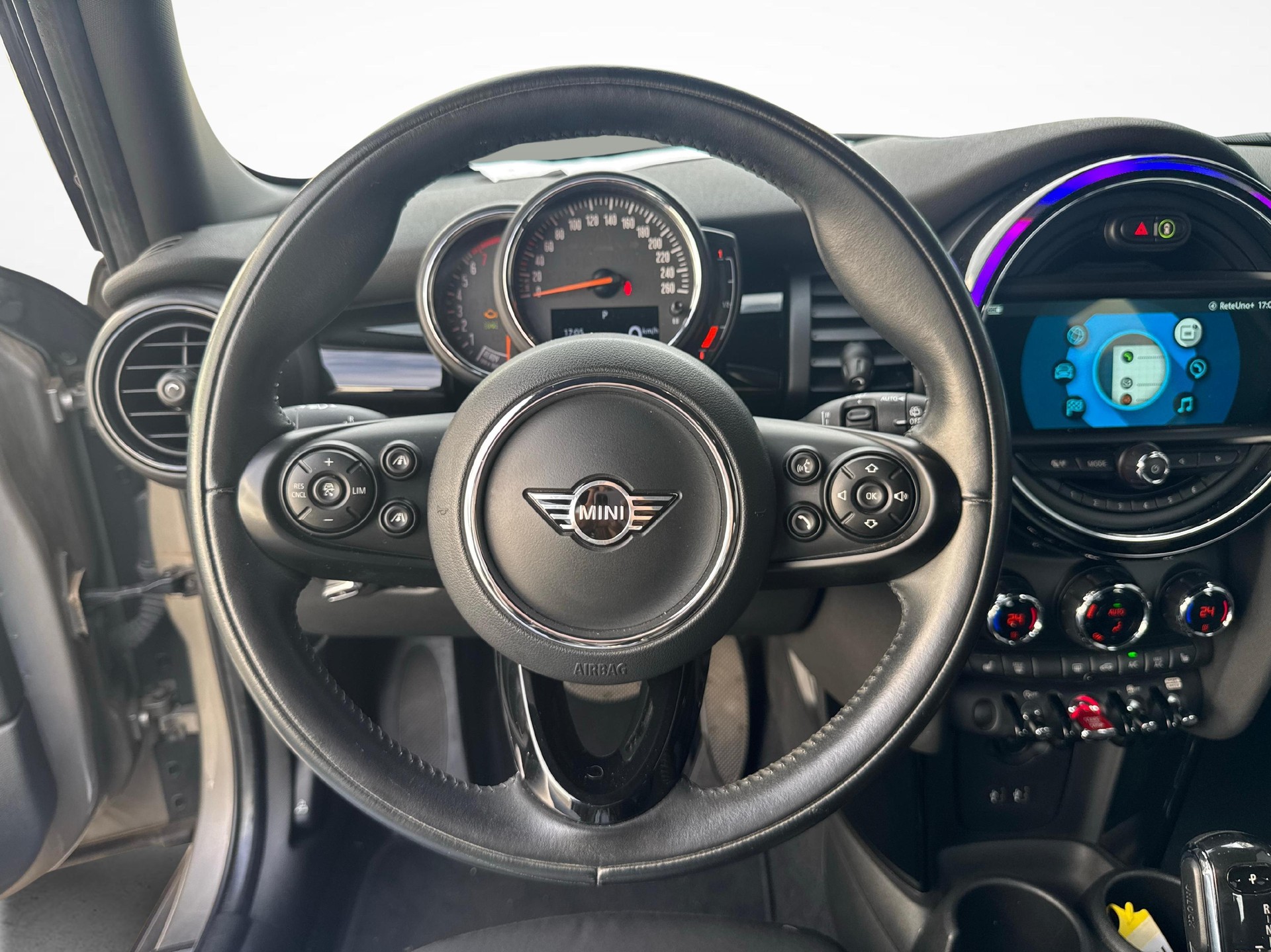 MINI F55 1.5i Cooper-image-14