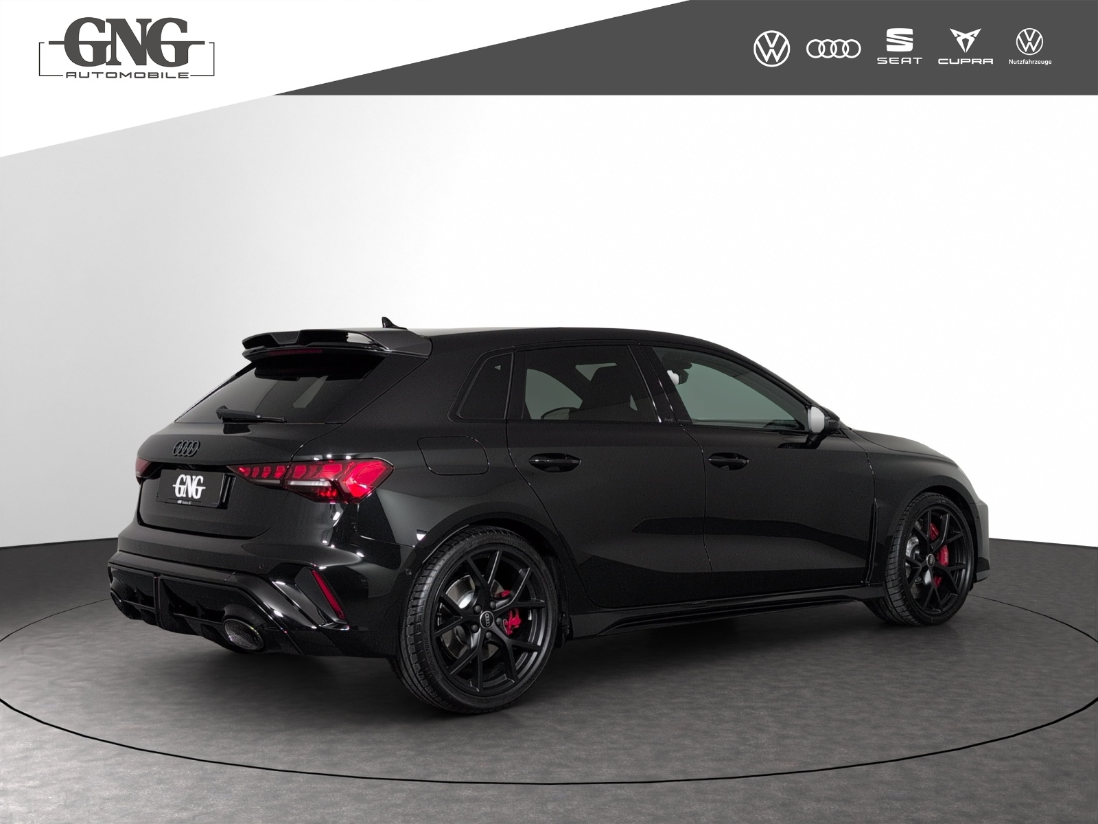 AUDI RS3 Sportback 2.5 TSI quattro S-tronic-image-2