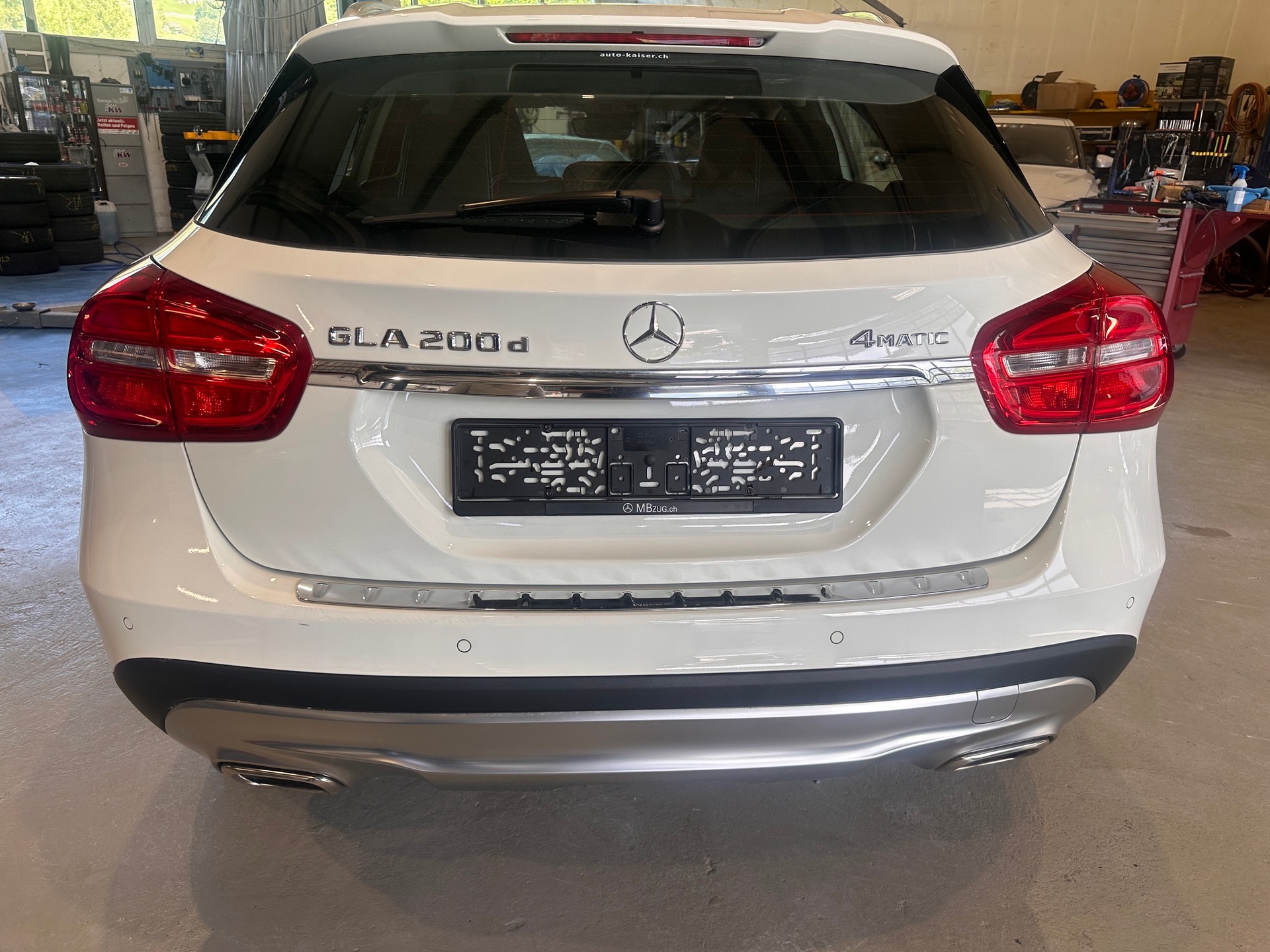 MERCEDES-BENZ GLA 200 CDI Swiss Star Edition Urban 4Matic 7G-DCT ***TOP ZUSTAND*** BEIM KAUF FRISCHE MFK***-image-3