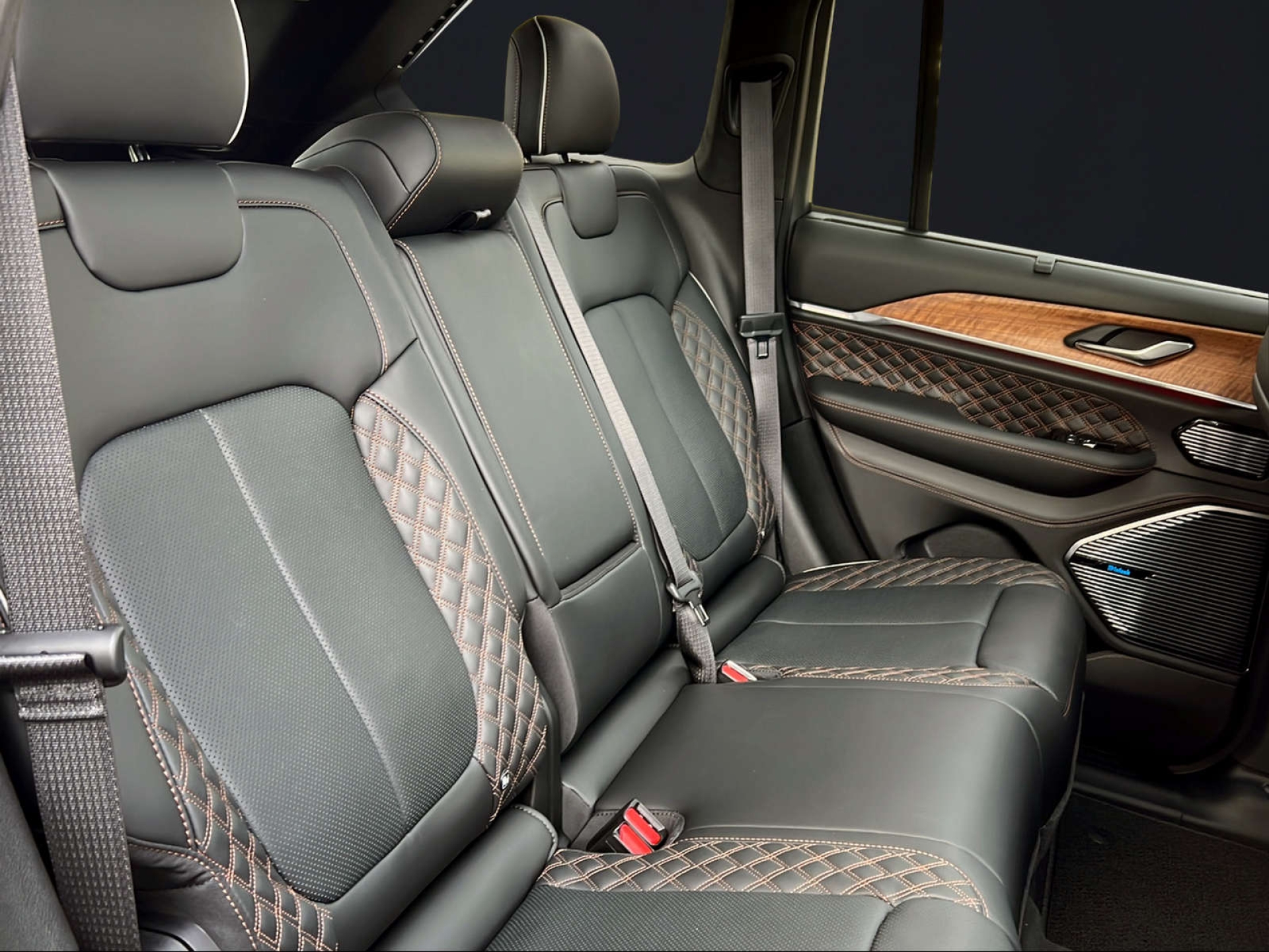 JEEP Grand Cherokee 2.0 Turbo Summi-image-16