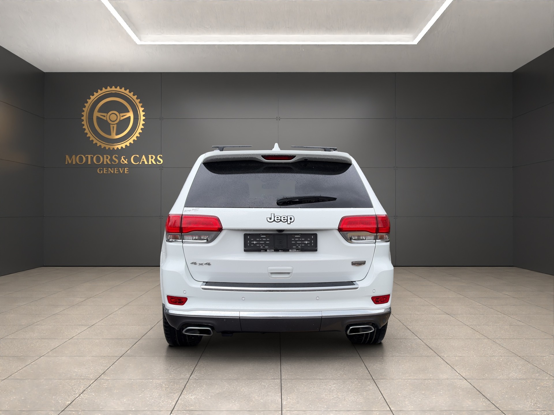 JEEP Grand Cherokee 3.0 CRD Summit Automatic-showroom-element-3