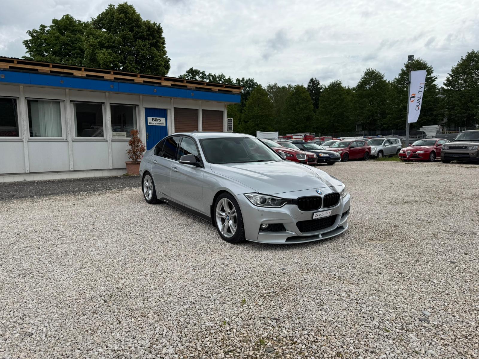 BMW 320d Steptronic-showroom-element-2