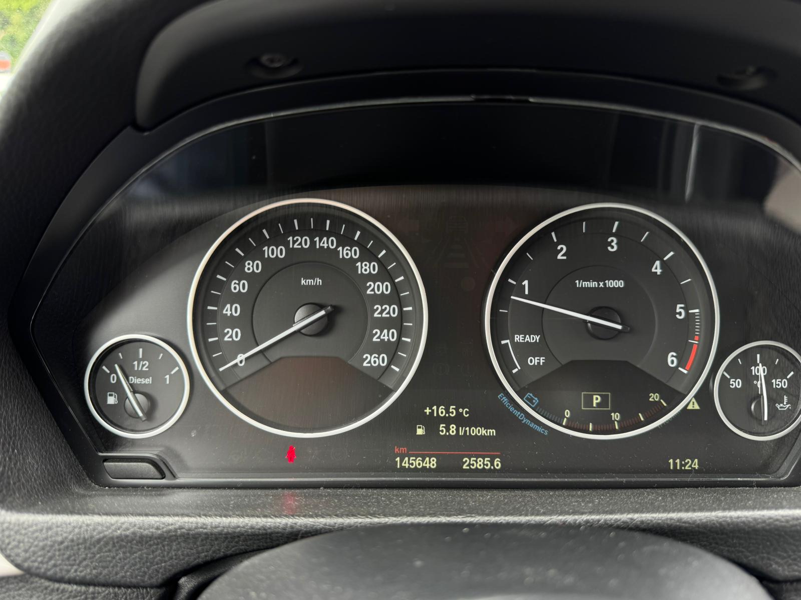 BMW 320d Steptronic-image-17