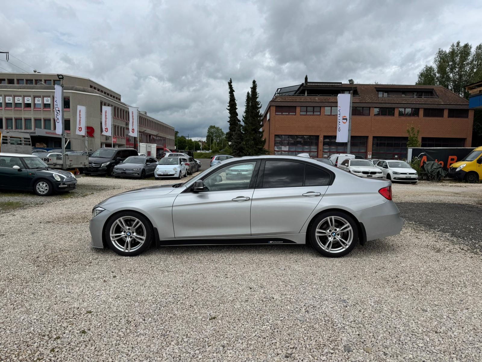 BMW 320d Steptronic-image-6