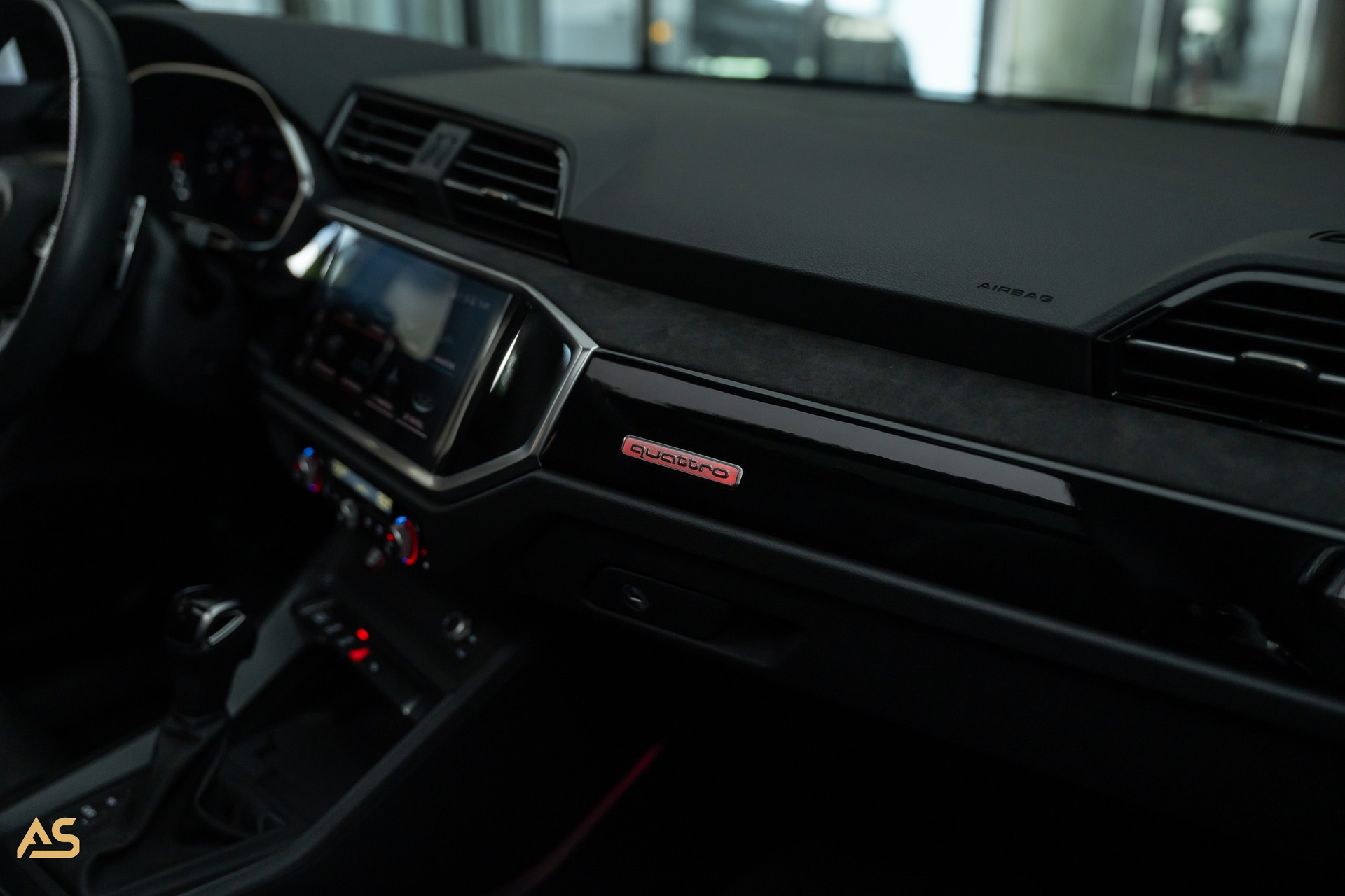 AUDI RS Q3 Sportback quattro (CH) BLACK EDITION | PANO | HOME LINK | 360° | GRATIS-SERVICE-image-29
