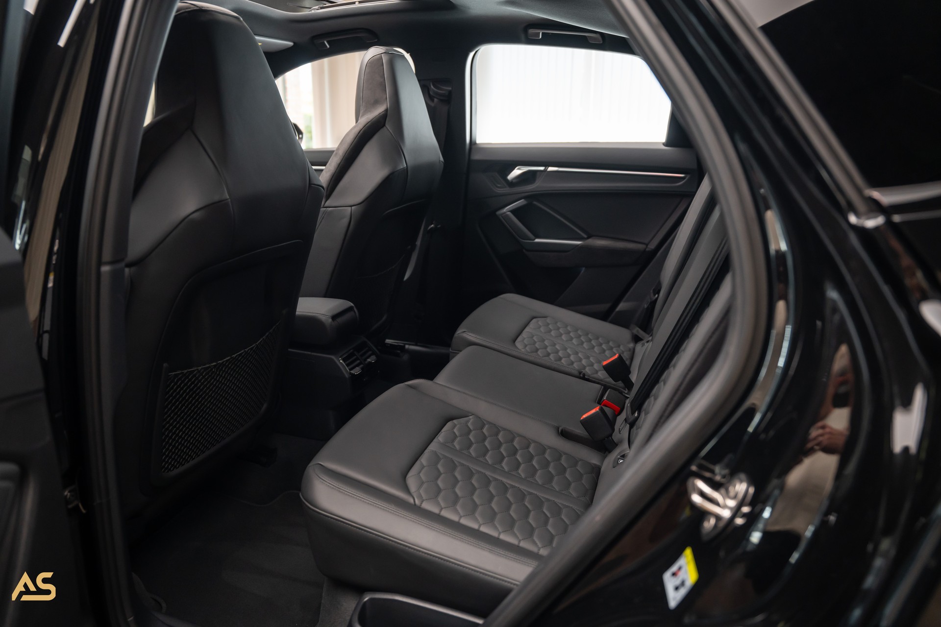 AUDI RS Q3 Sportback quattro (CH) BLACK EDITION | PANO | HOME LINK | 360° | GRATIS-SERVICE-image-14