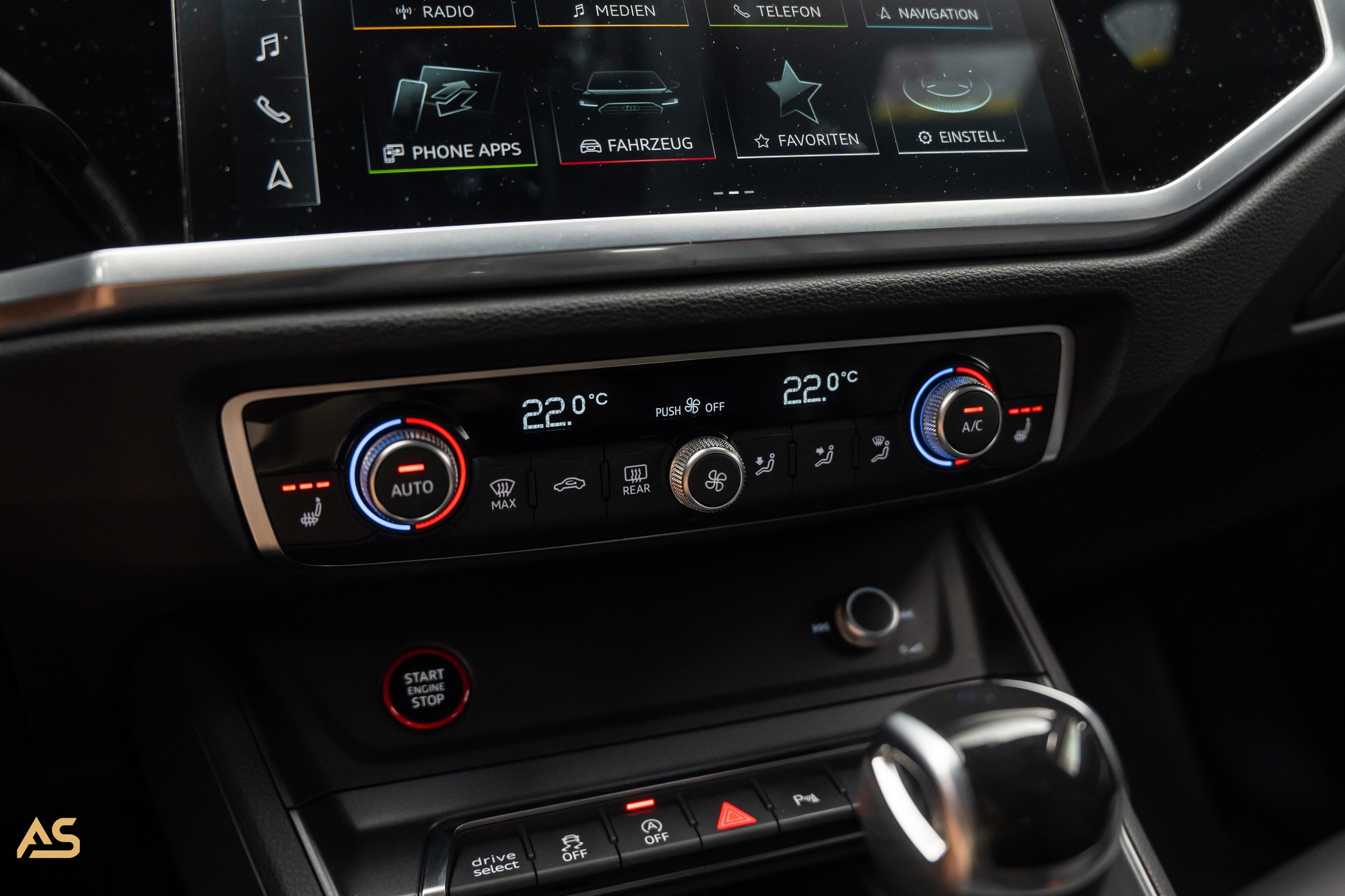 AUDI RS Q3 Sportback quattro (CH) BLACK EDITION | PANO | HOME LINK | 360° | GRATIS-SERVICE-image-24