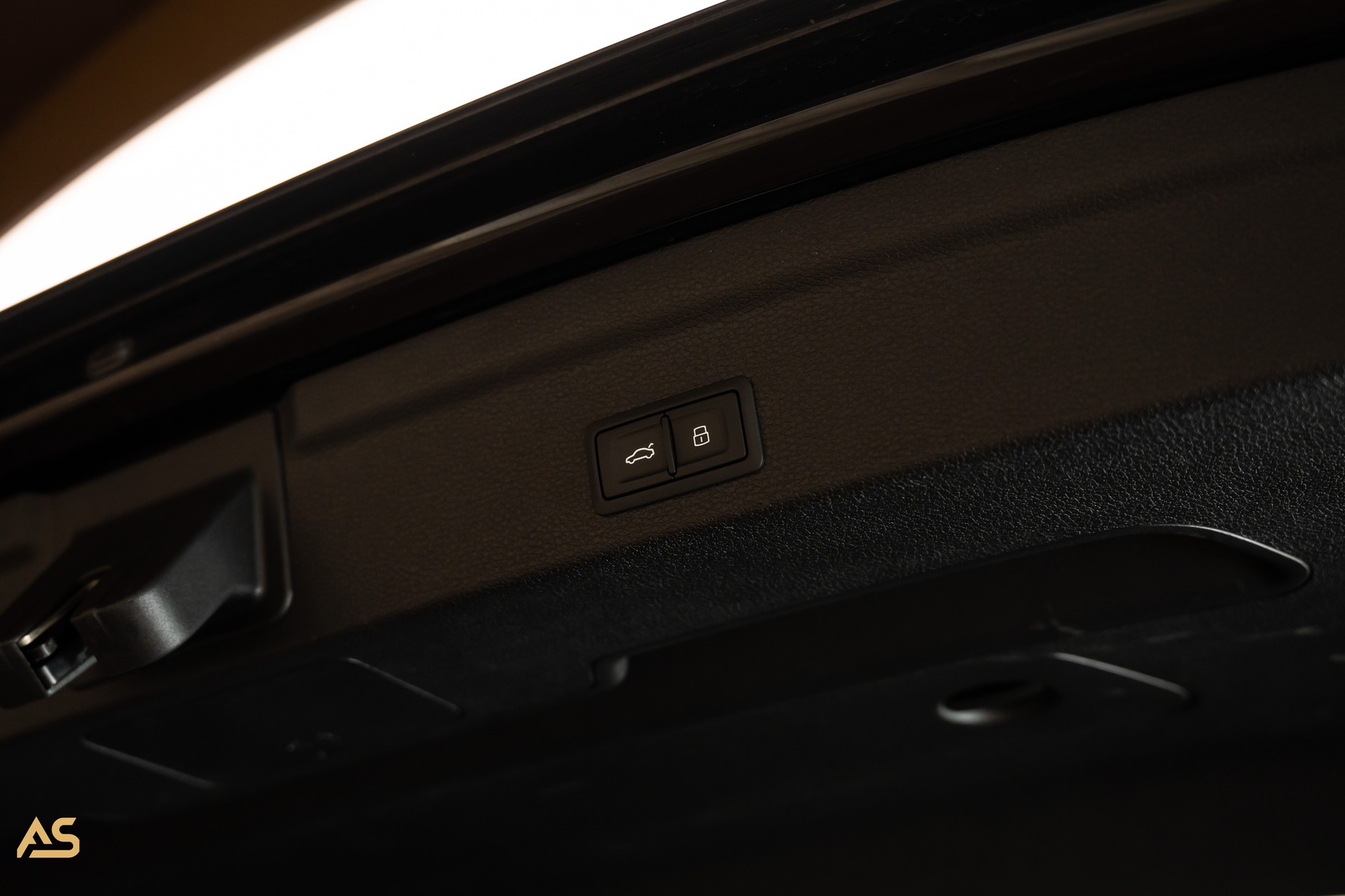 AUDI RS Q3 Sportback quattro (CH) BLACK EDITION | PANO | HOME LINK | 360° | GRATIS-SERVICE-image-7