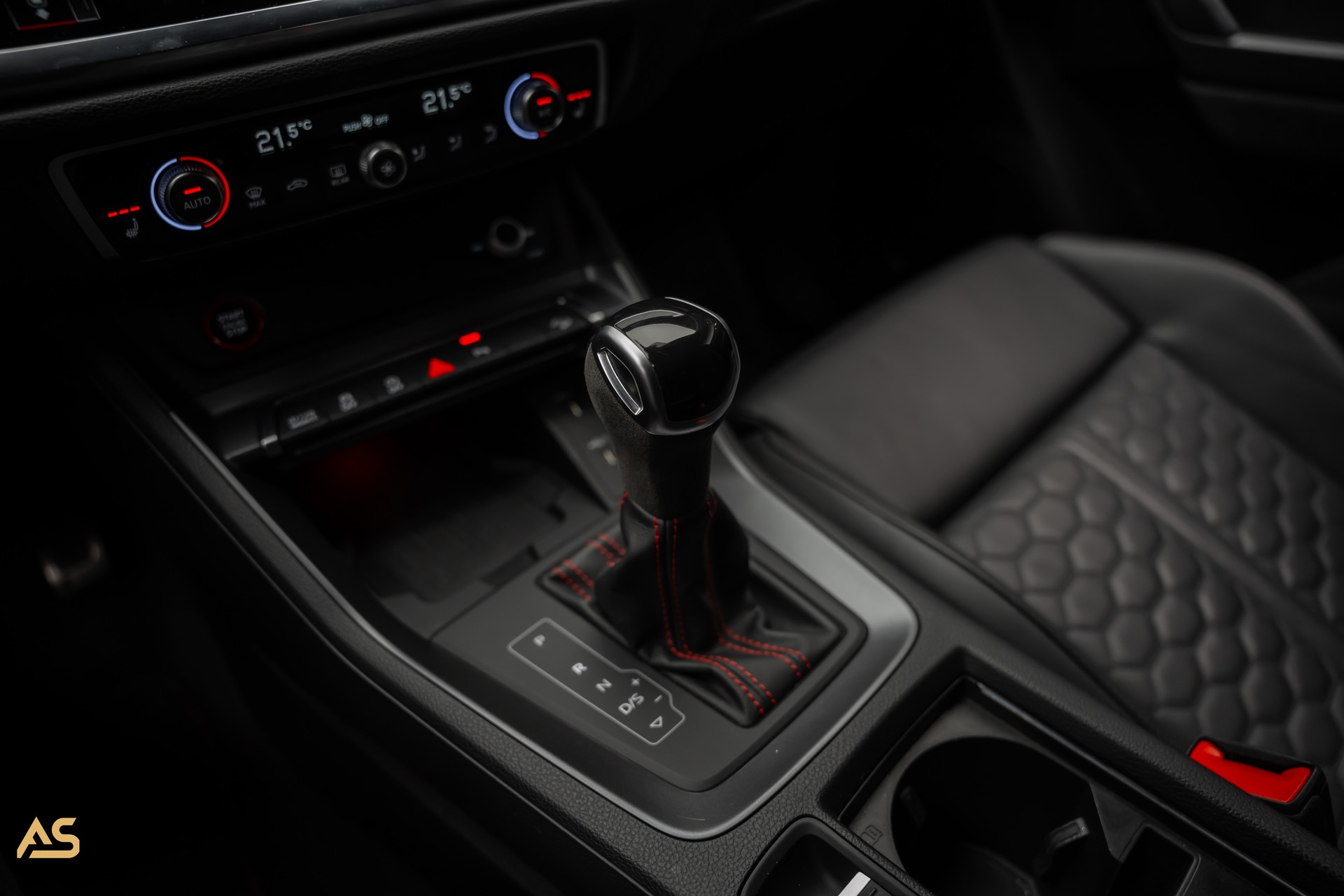 AUDI RS Q3 Sportback quattro (CH) BLACK EDITION | PANO | HOME LINK | 360° | GRATIS-SERVICE-image-25