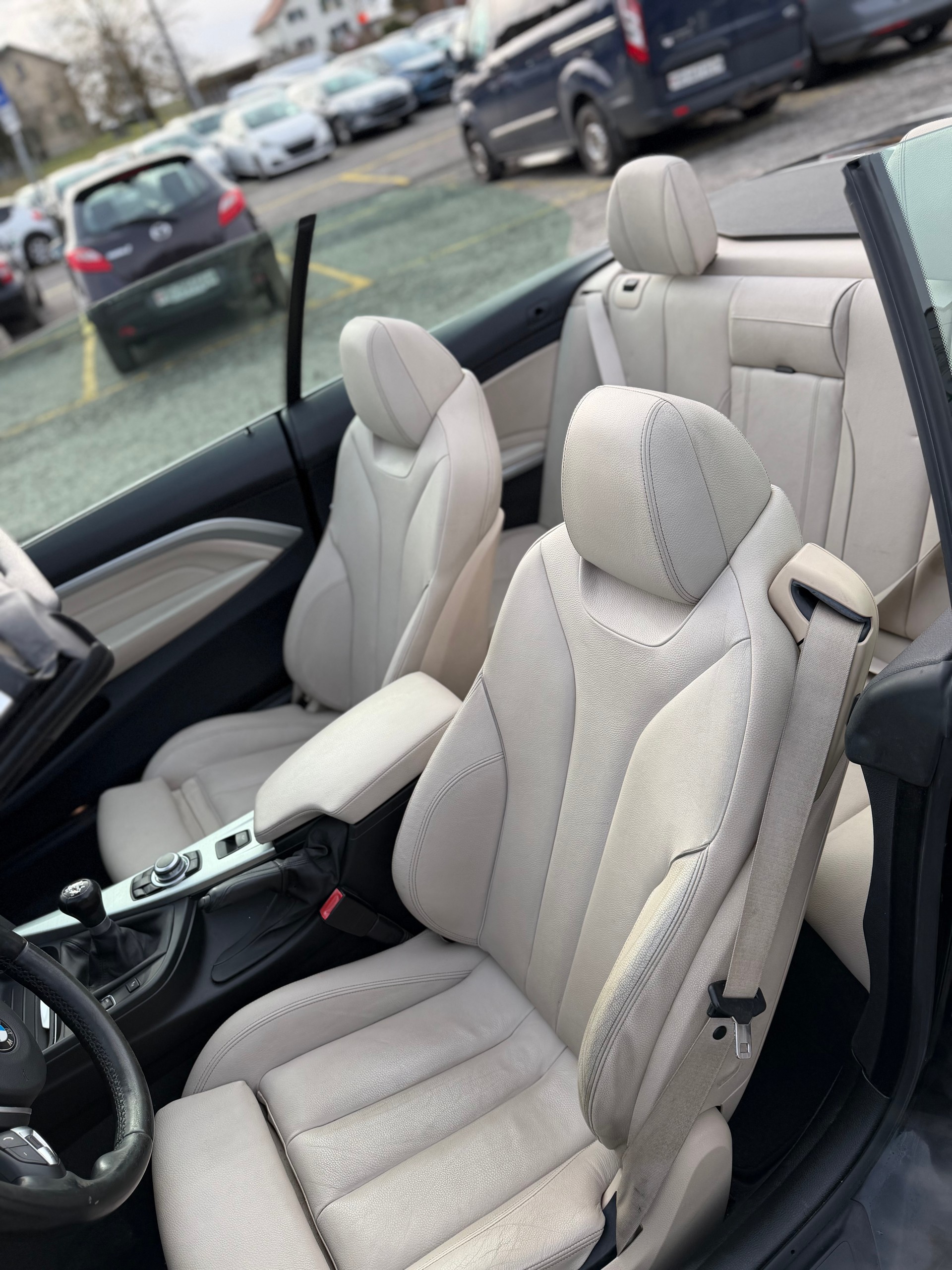 BMW 428i Cabriolet Sport Line-image-9