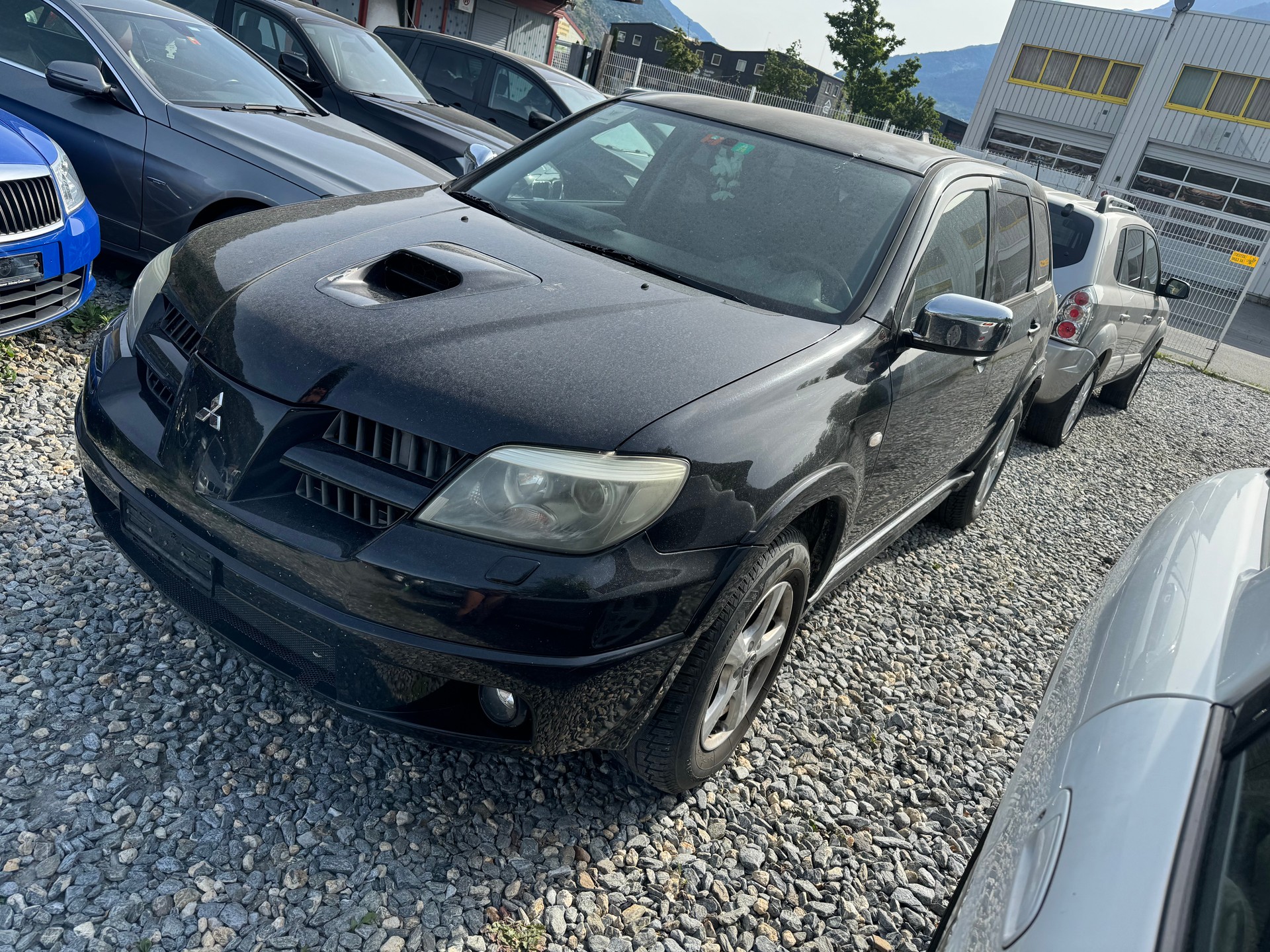 MITSUBISHI Outlander 2.0 16V Turbo-image-9