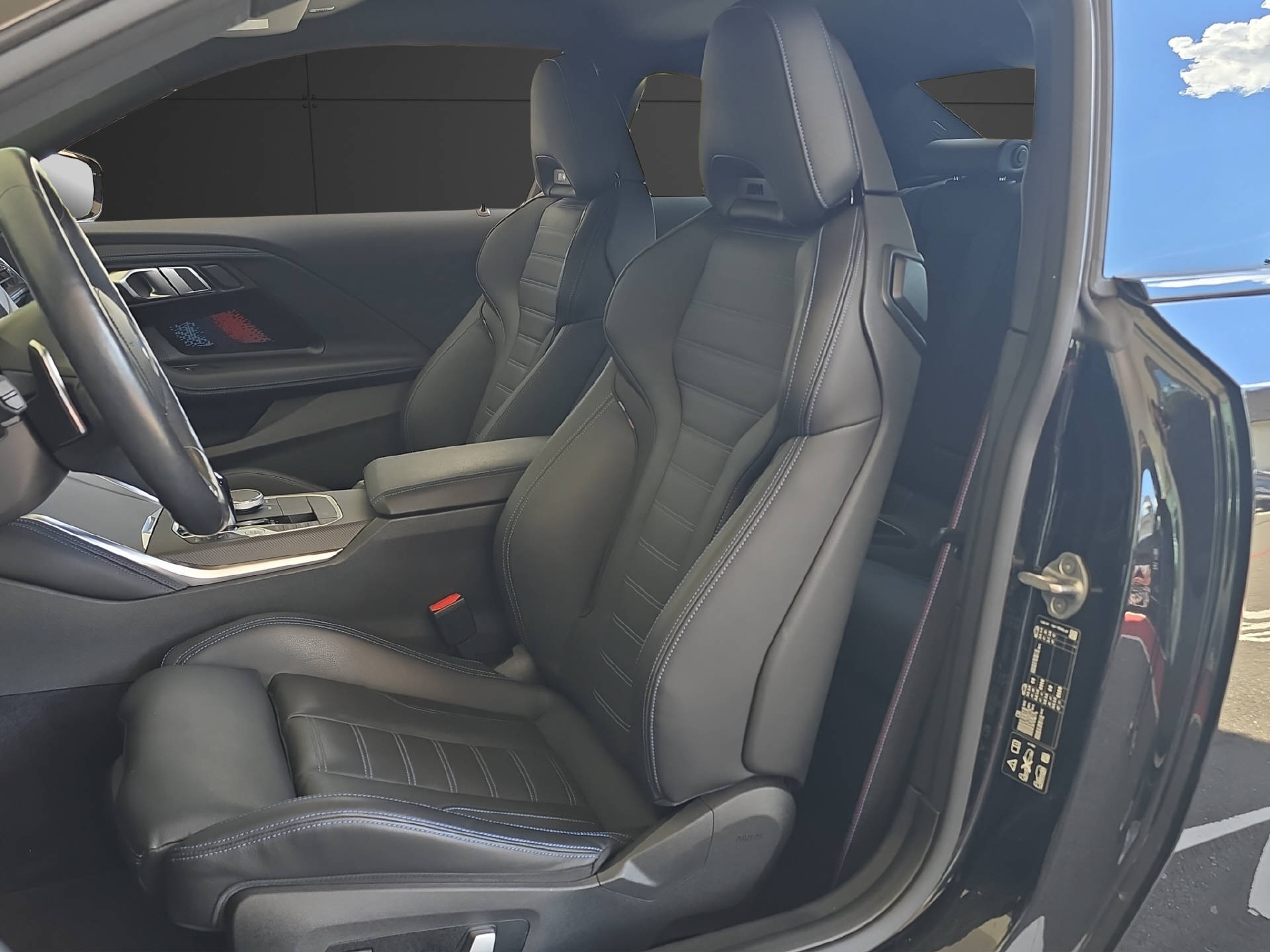 BMW M240i xDrive Coupé ** BMW GARANTIE bis 07.2027 **-image-7