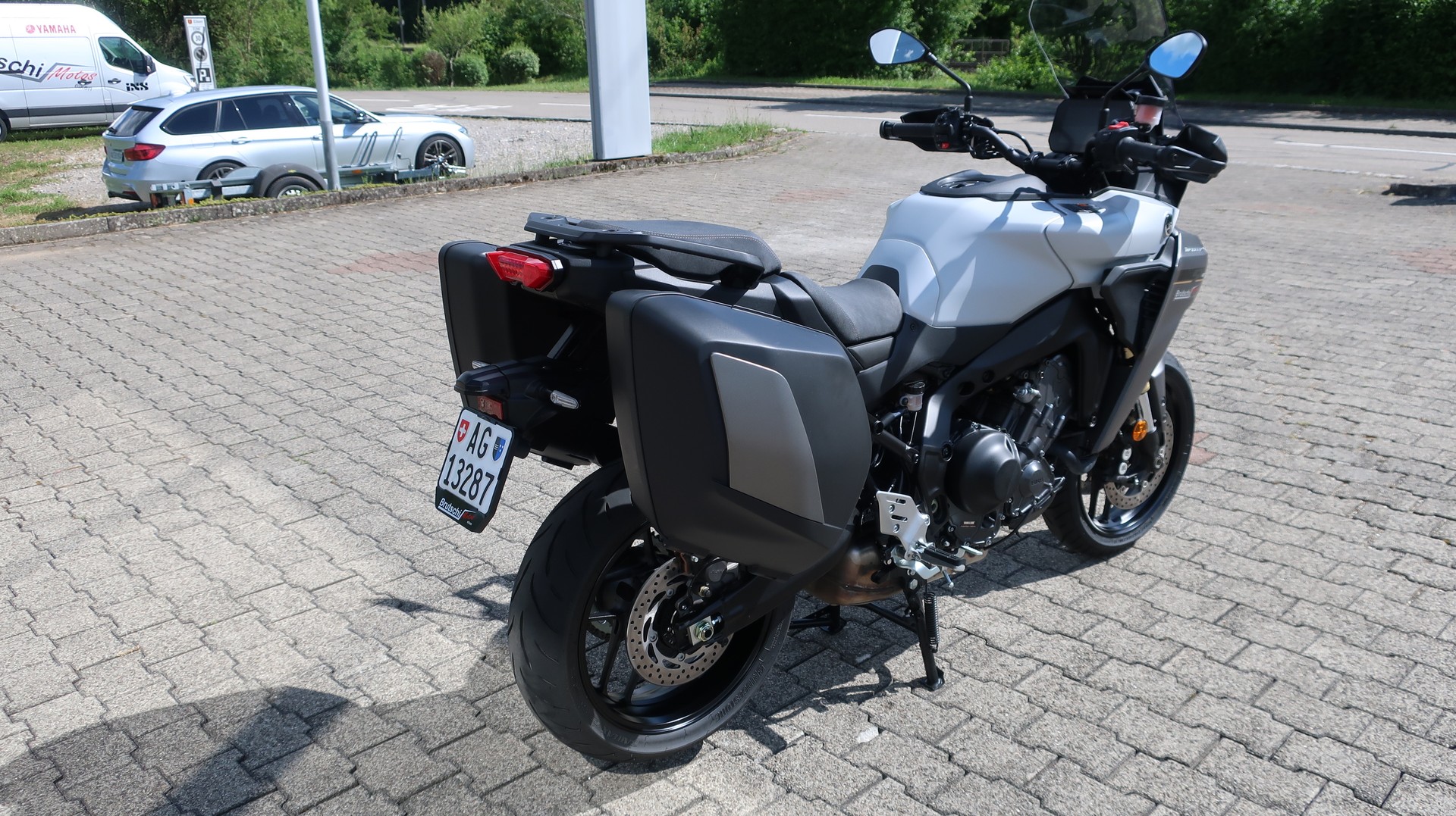 YAMAHA Tracer 9 GT-showroom-element-3