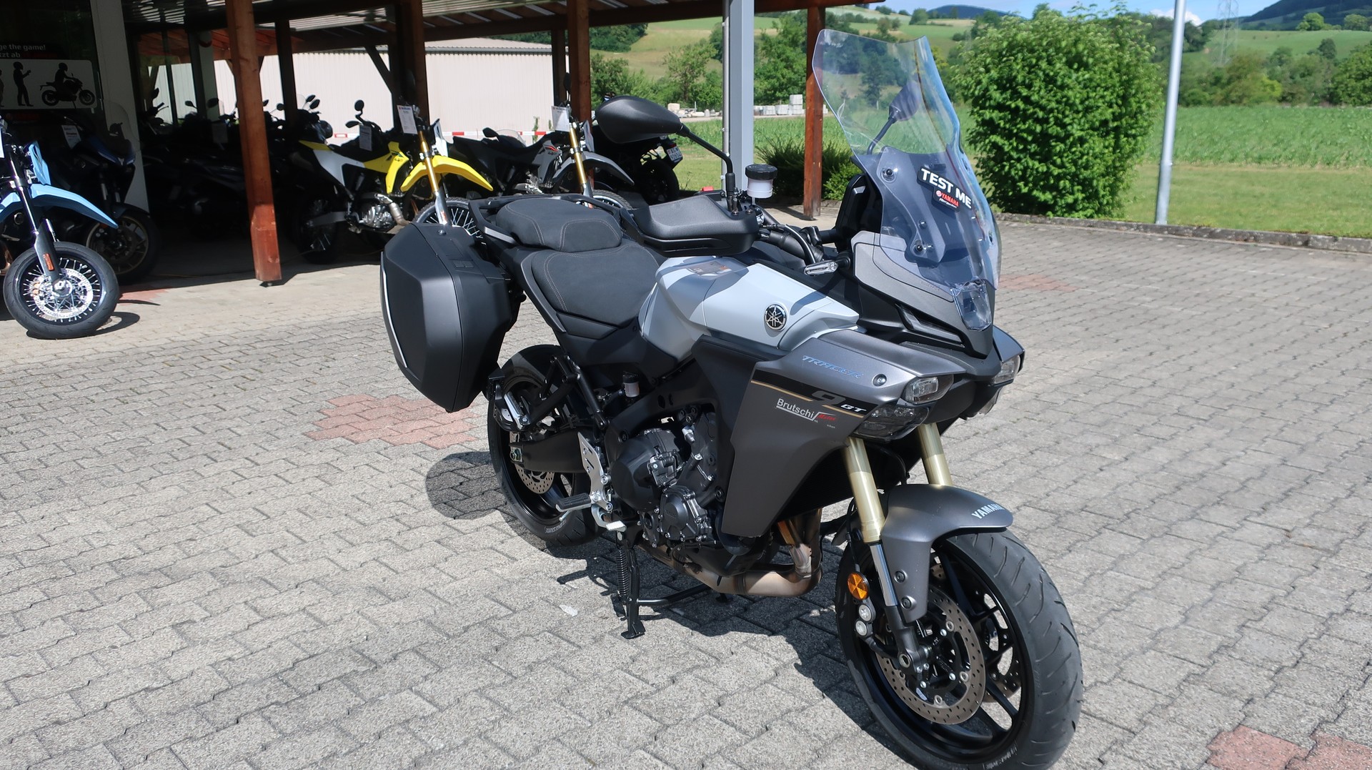 YAMAHA Tracer 9 GT-showroom-element-2