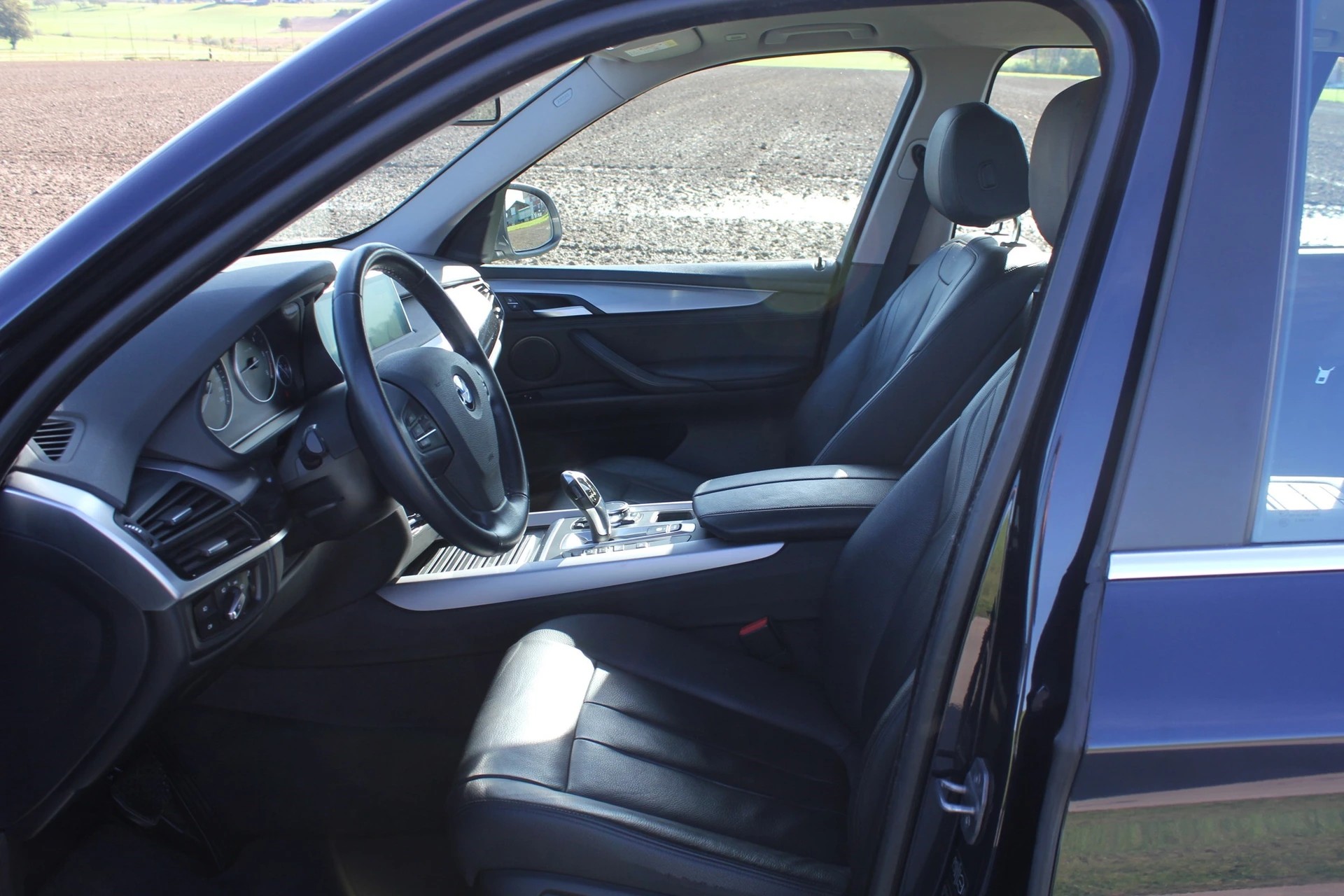 BMW X5 xDrive 40d Steptronic mit Anhängerkupplung-image-7