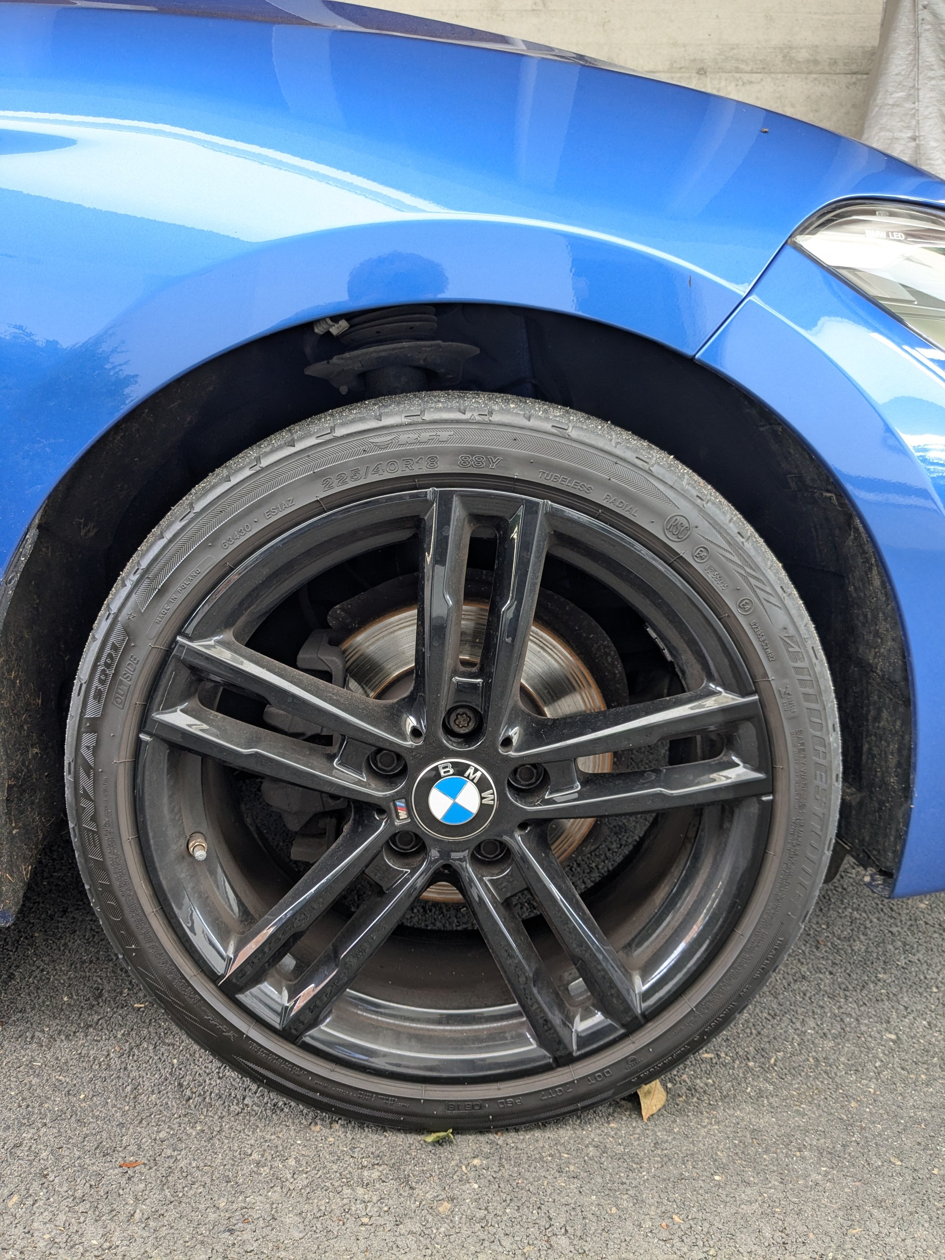 BMW 118i-image-5