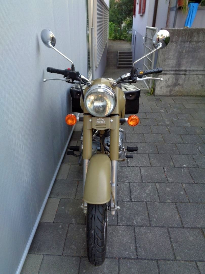 ROYAL ENFIELD CLASSIC 500 EFI-showroom-element-2
