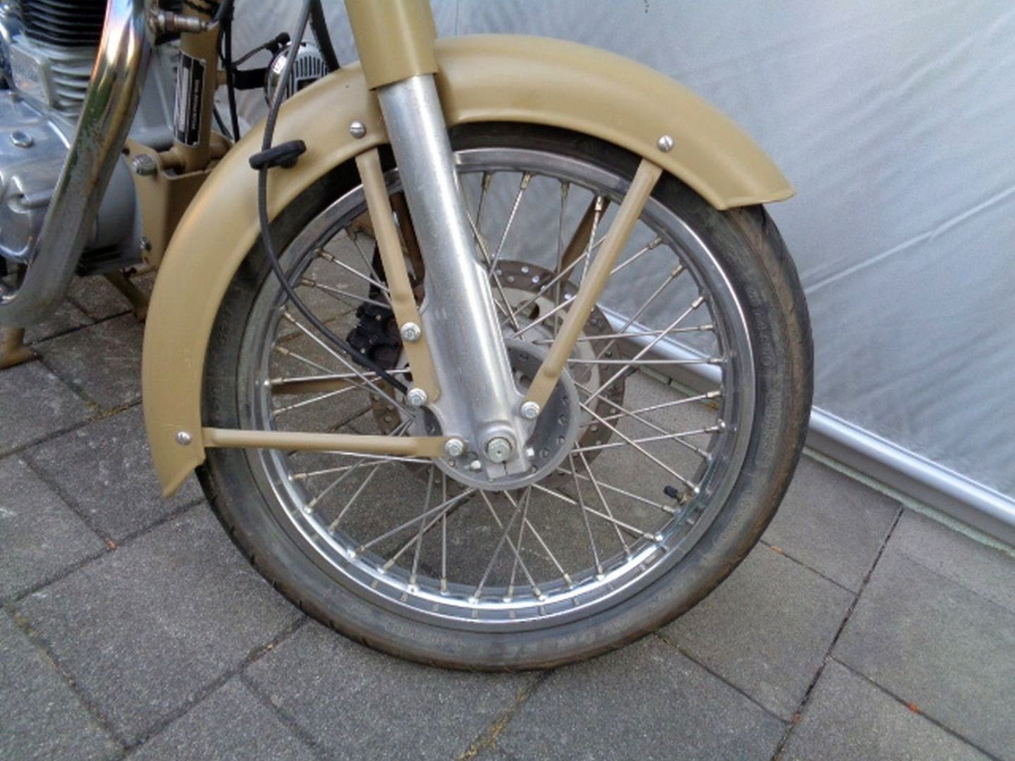 ROYAL ENFIELD CLASSIC 500 EFI-image-8