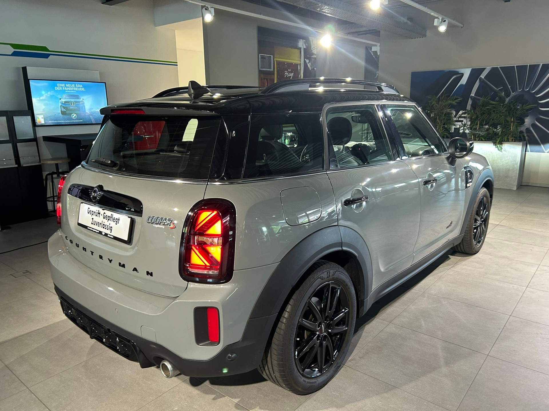 MINI Countryman Cooper S ALL4 Steptronic-image-10
