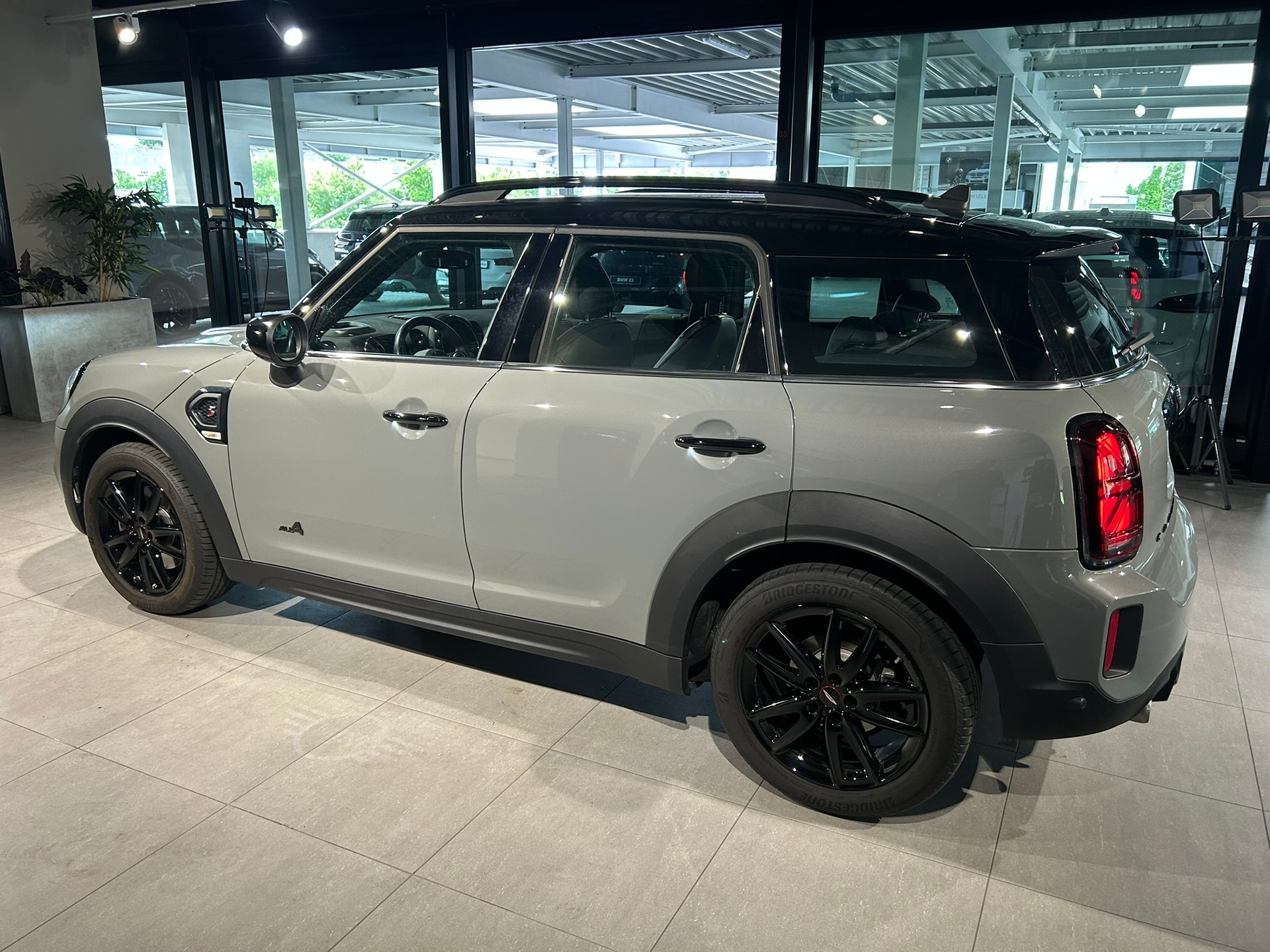 MINI Countryman Cooper S ALL4 Steptronic-image-6