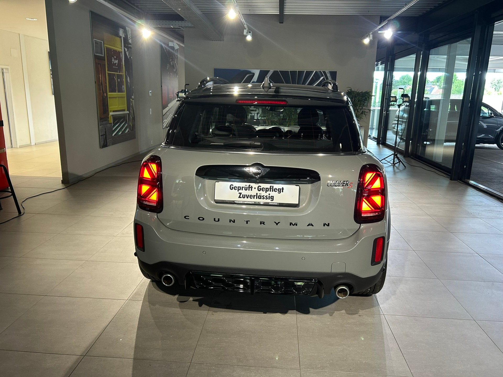 MINI Countryman Cooper S ALL4 Steptronic-image-5