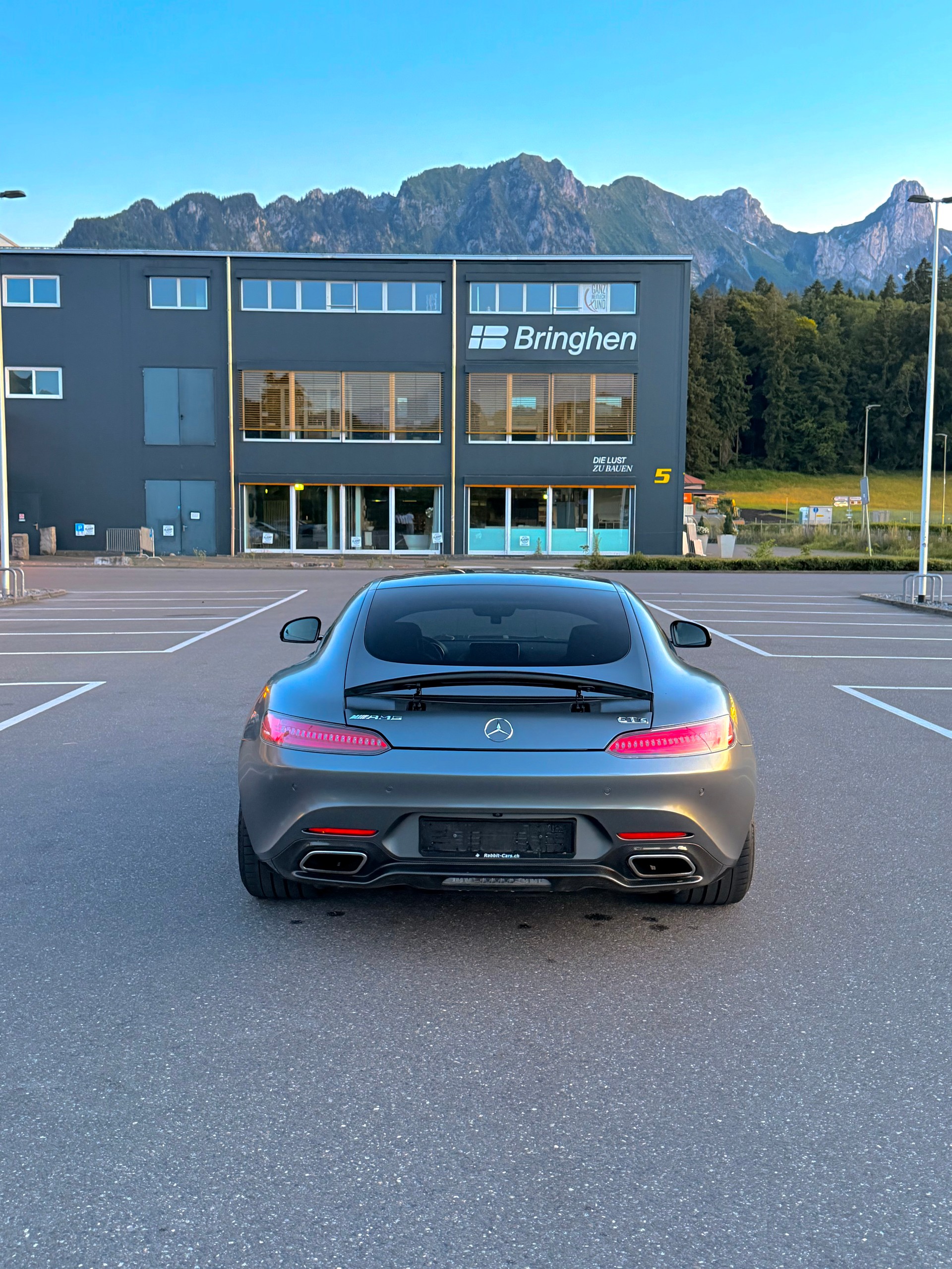 MERCEDES-BENZ AMG GTS Designo Magno – 1. Hand / Schweizer Fahrzeug / Umfangreiche Ausstattung / Carbon-Ceramic-image-5
