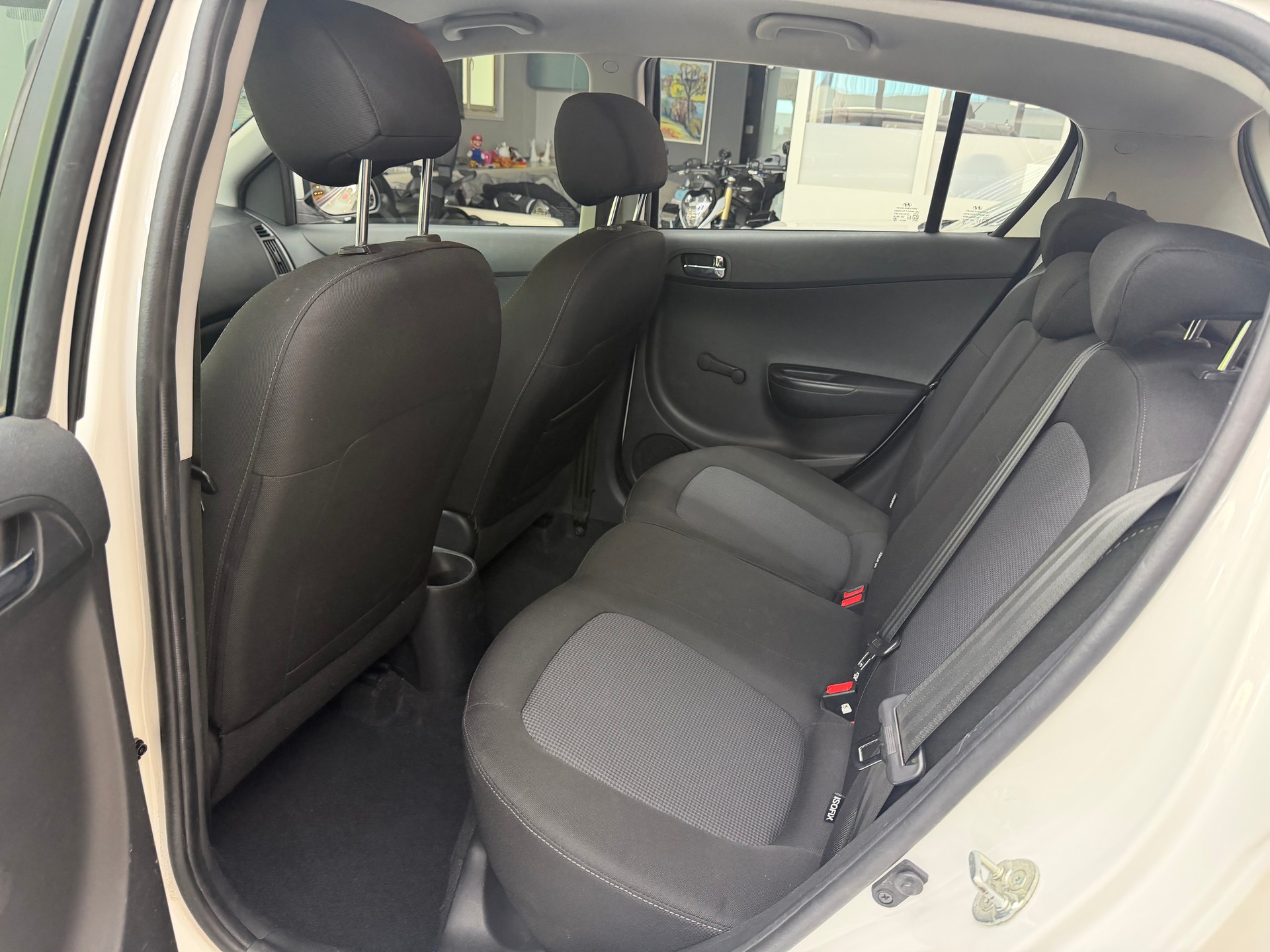 HYUNDAI i20 1.2 Pica-image-12
